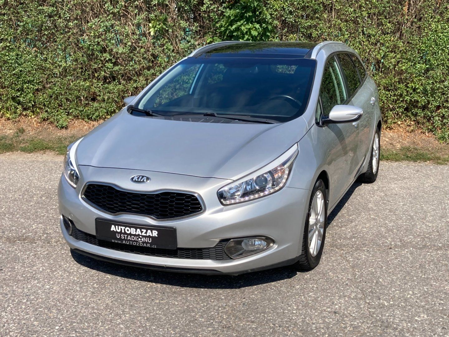 Kia Cee´d, 1.6 CRDi serv.kniha Tažné zař. - fotka 6