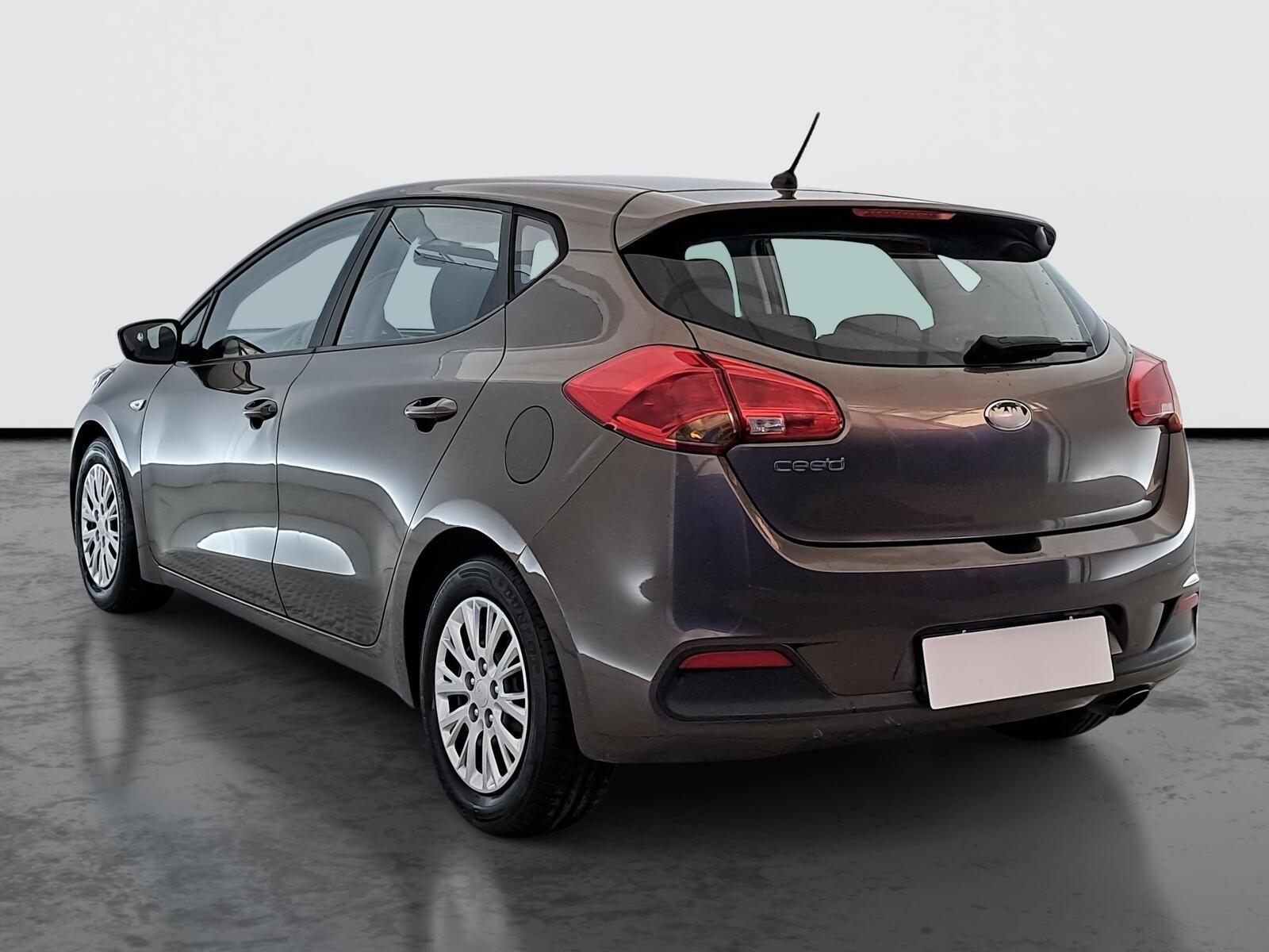 Kia Cee´d, 1.6 GDI, za dobrou cenu - fotka 4