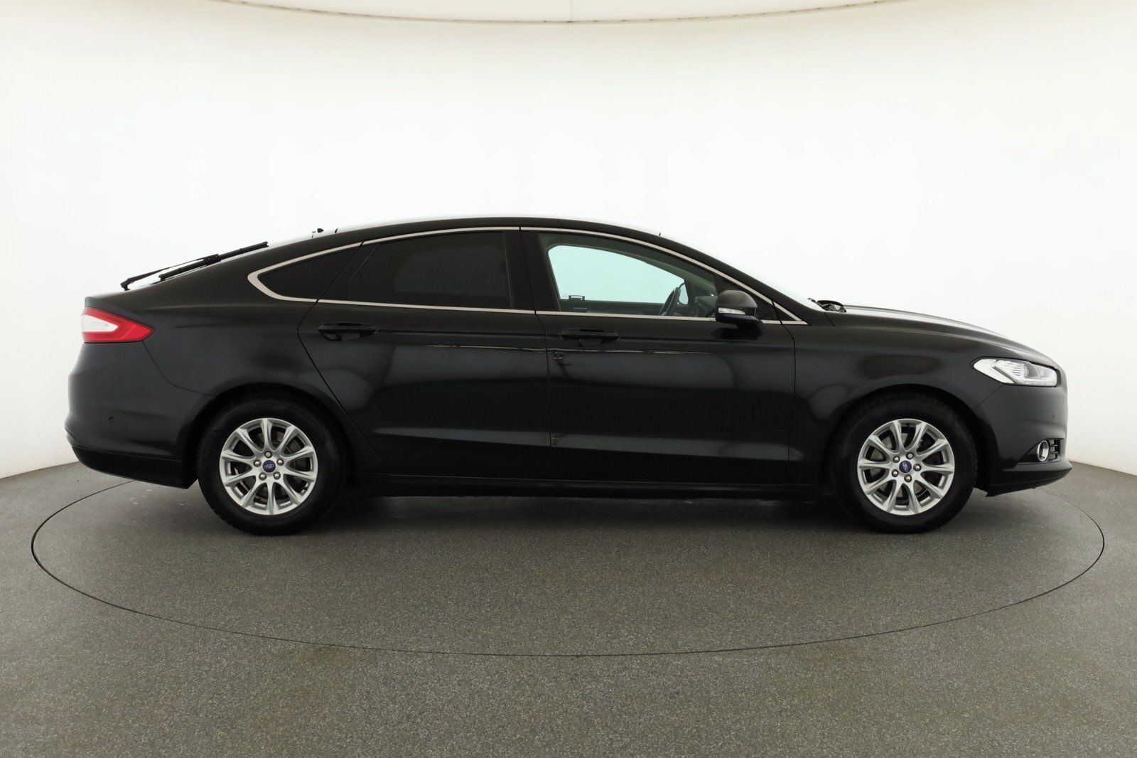 Ford Mondeo, 2.0 TDCI, Serv.kniha, Navi - fotka 6