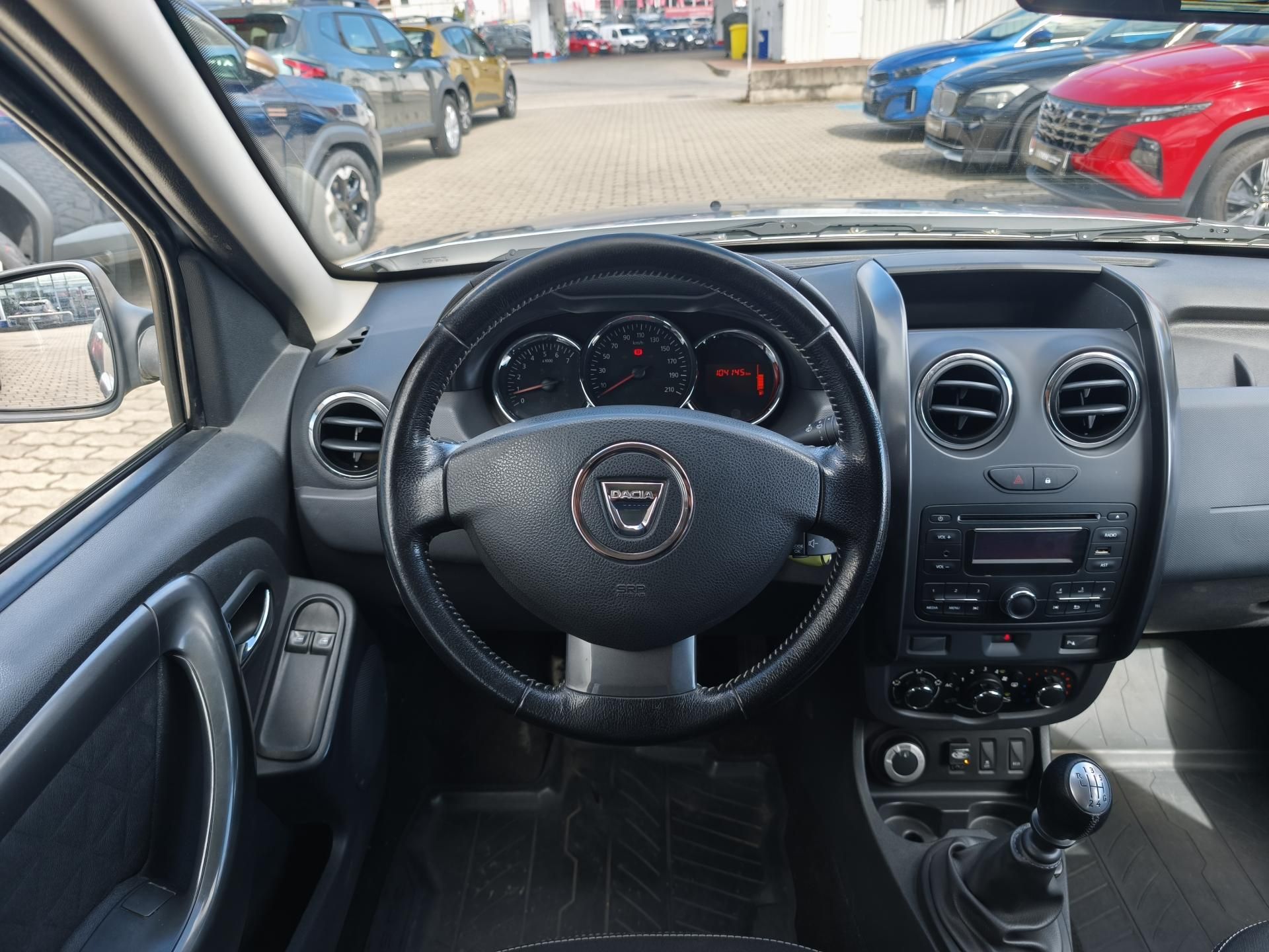 Dacia Duster, 2014 ČR 1.6 16V LPG 4x4 - fotka 6