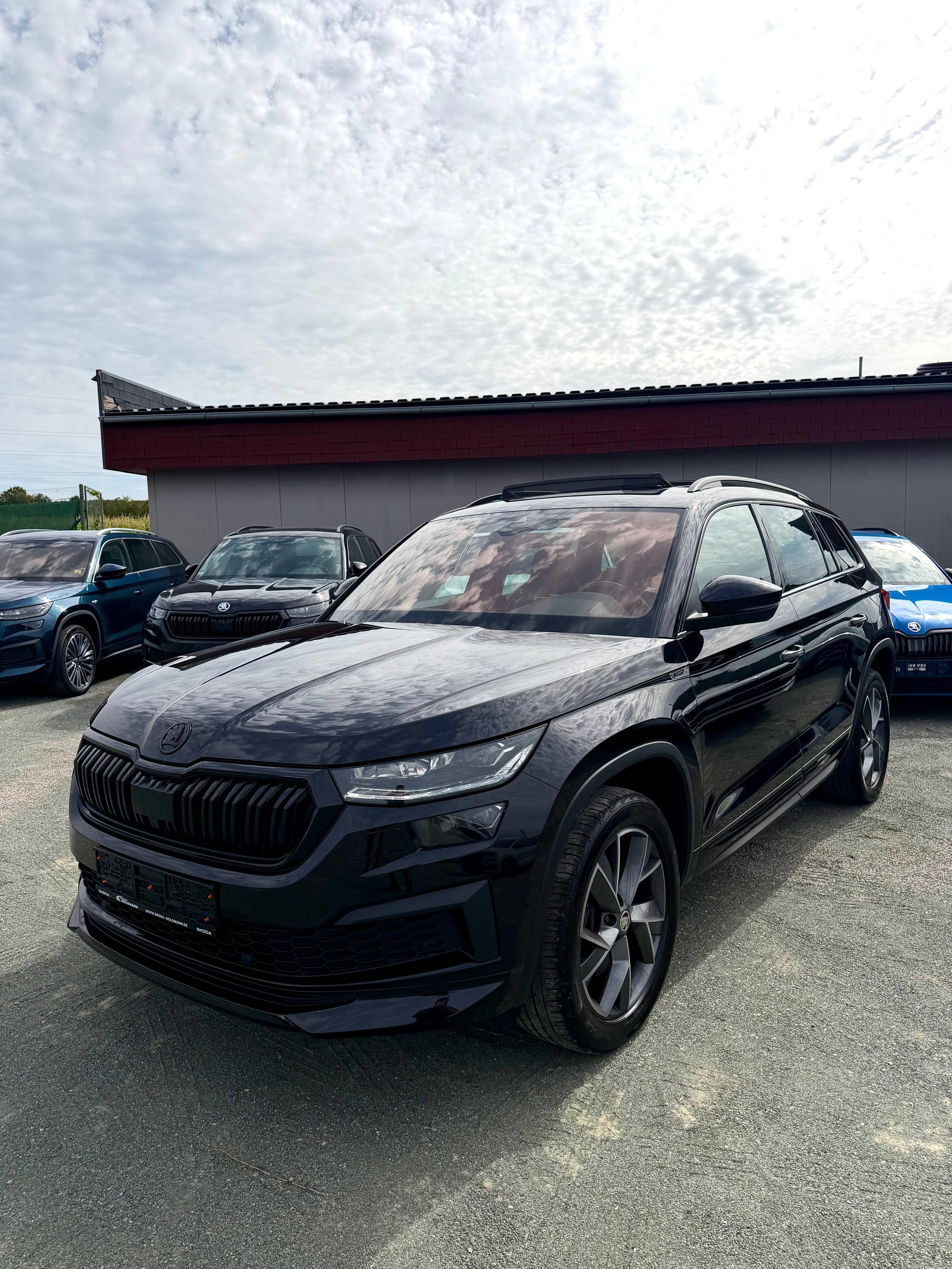 Škoda Kodiaq, Sport Line TAŽNÉ DCC PANO