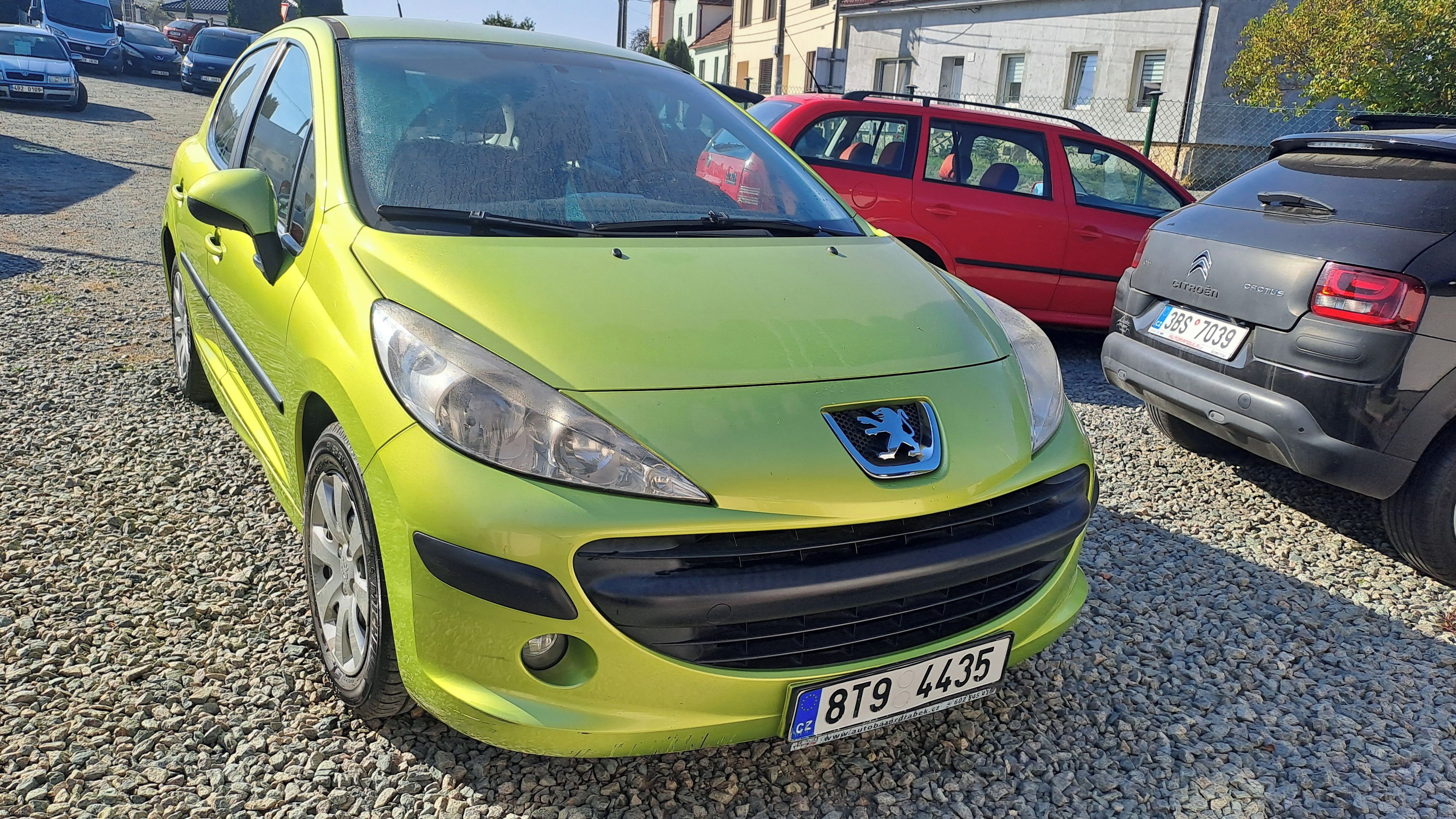 Peugeot 207, 1,4 i, 5 DVÉŘ,6X AIRBAG,KLIMA - fotka 5