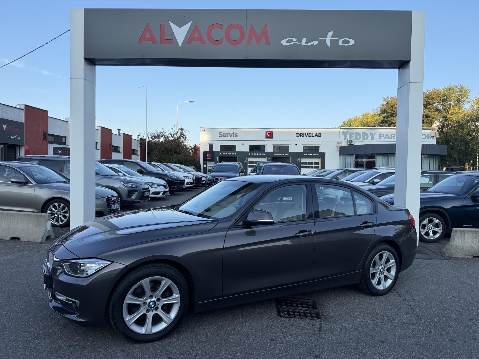 BMW Řada 3, 320D