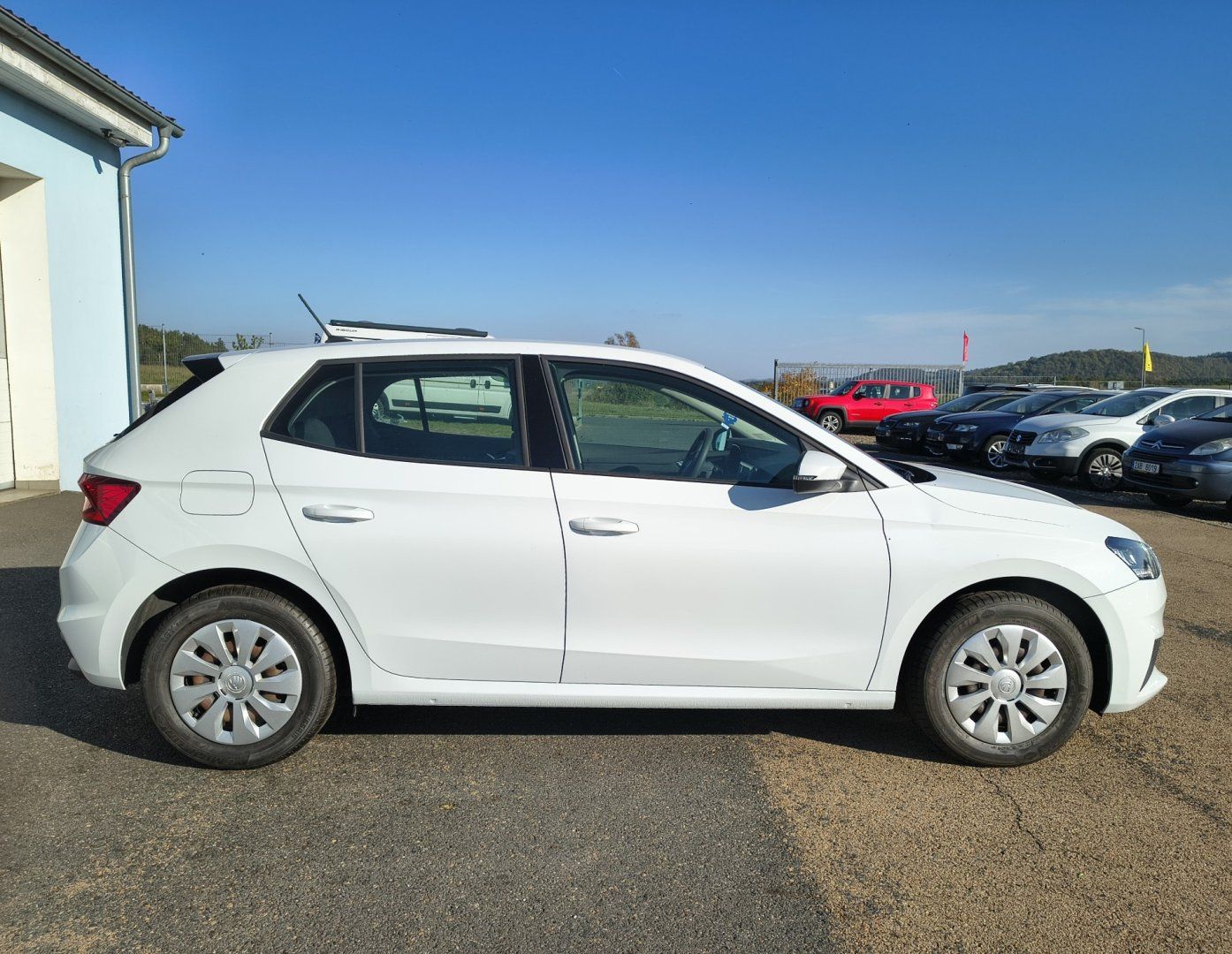 Škoda Fabia, 1,0l,59kW,LED,DAB+,serviska - fotka 4