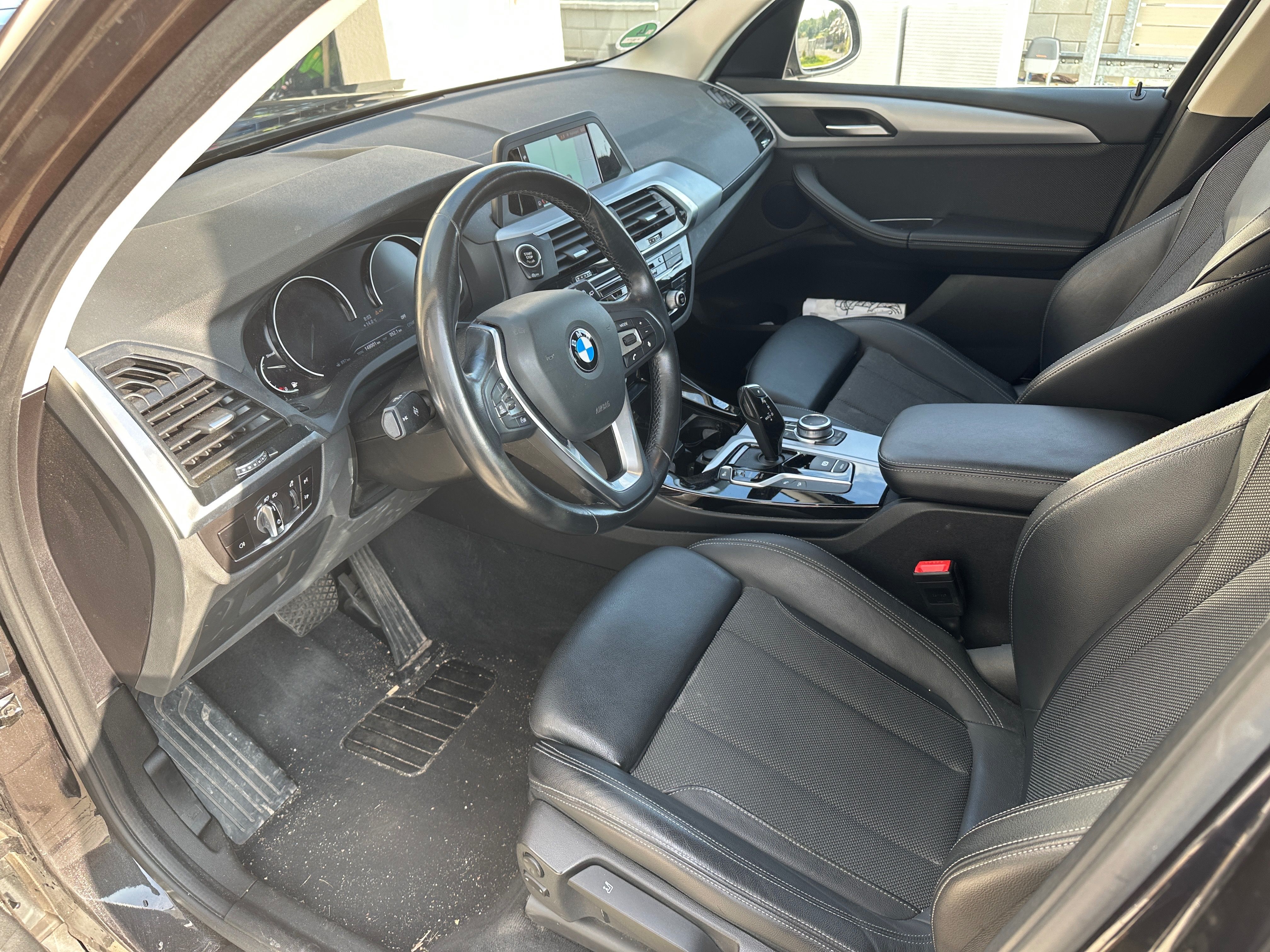 BMW X3, 20D,xDrive,kamera,tažné,navi - fotka 4