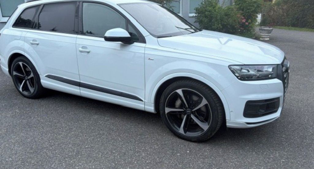 Audi Q7 - fotka 3