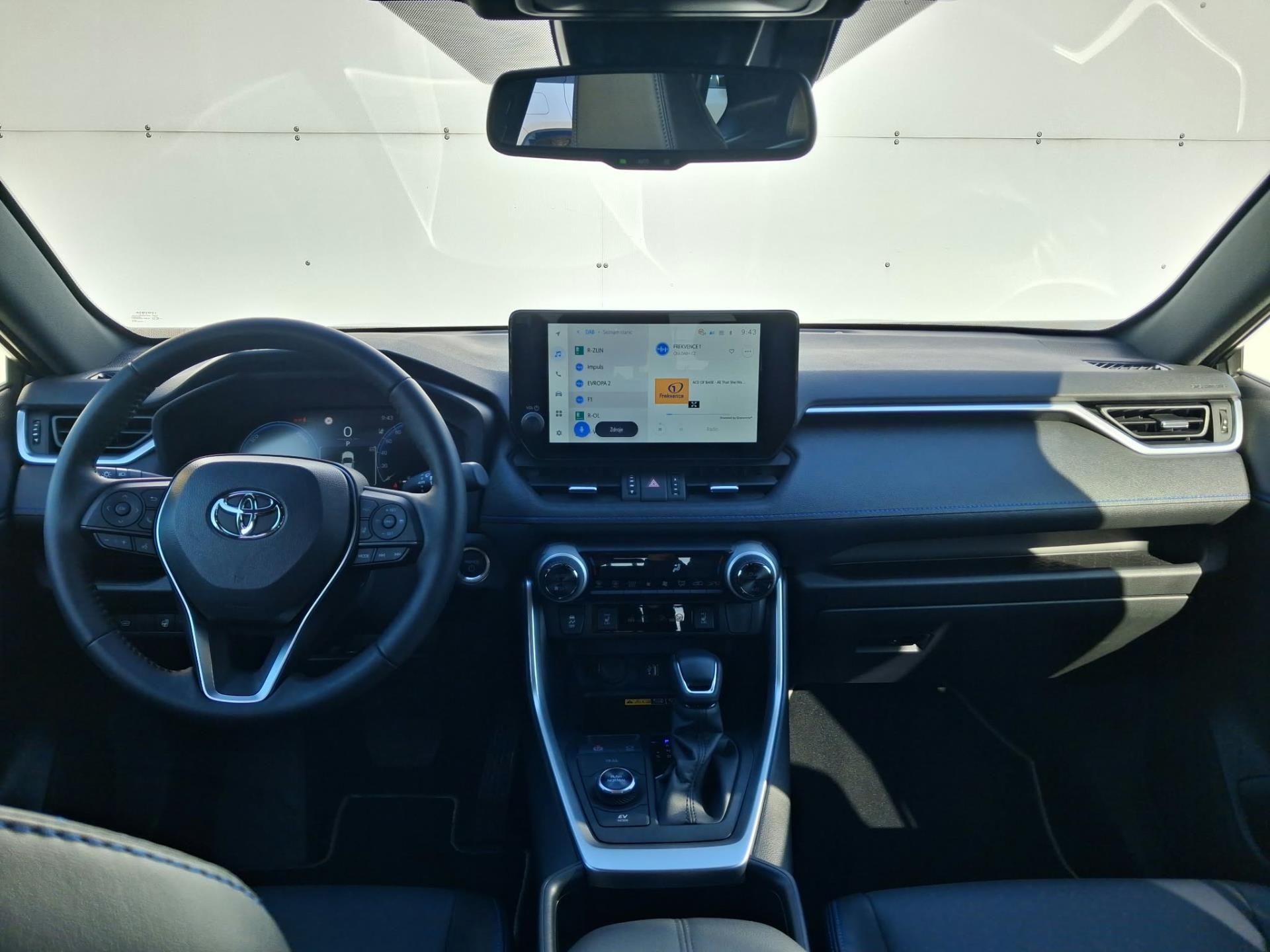 Toyota Rav4, 2.5 HSD e-CVT AWD Selection - fotka 5