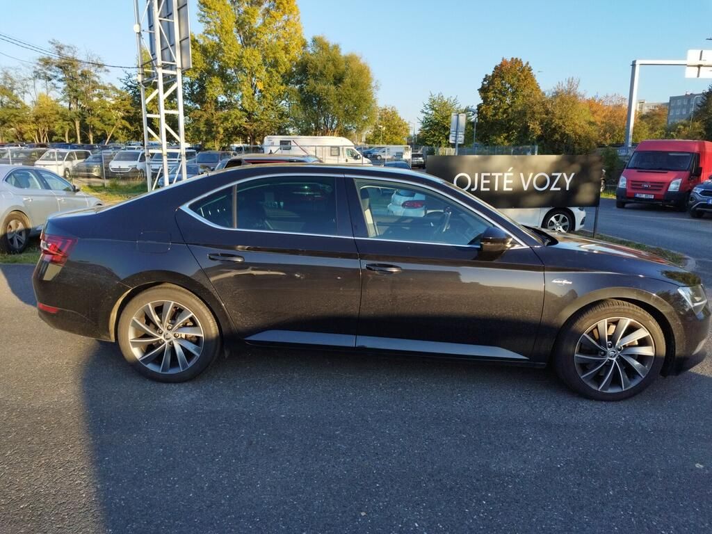 Škoda Superb, L&K 2.0 TSI 200 kW - fotka 3
