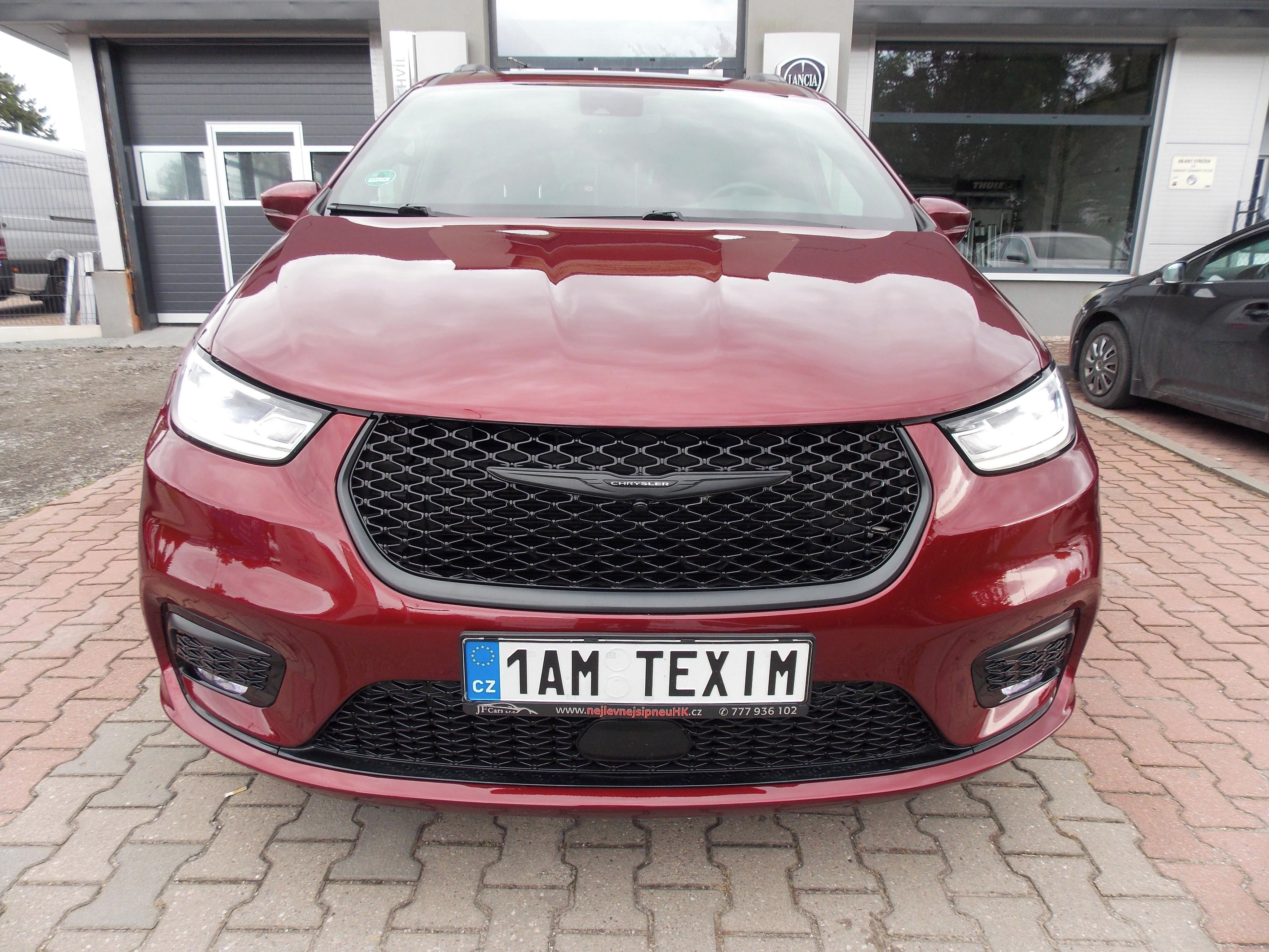 Chrysler Pacifica, 3,6 V6 Pentastar, verze S - fotka 5