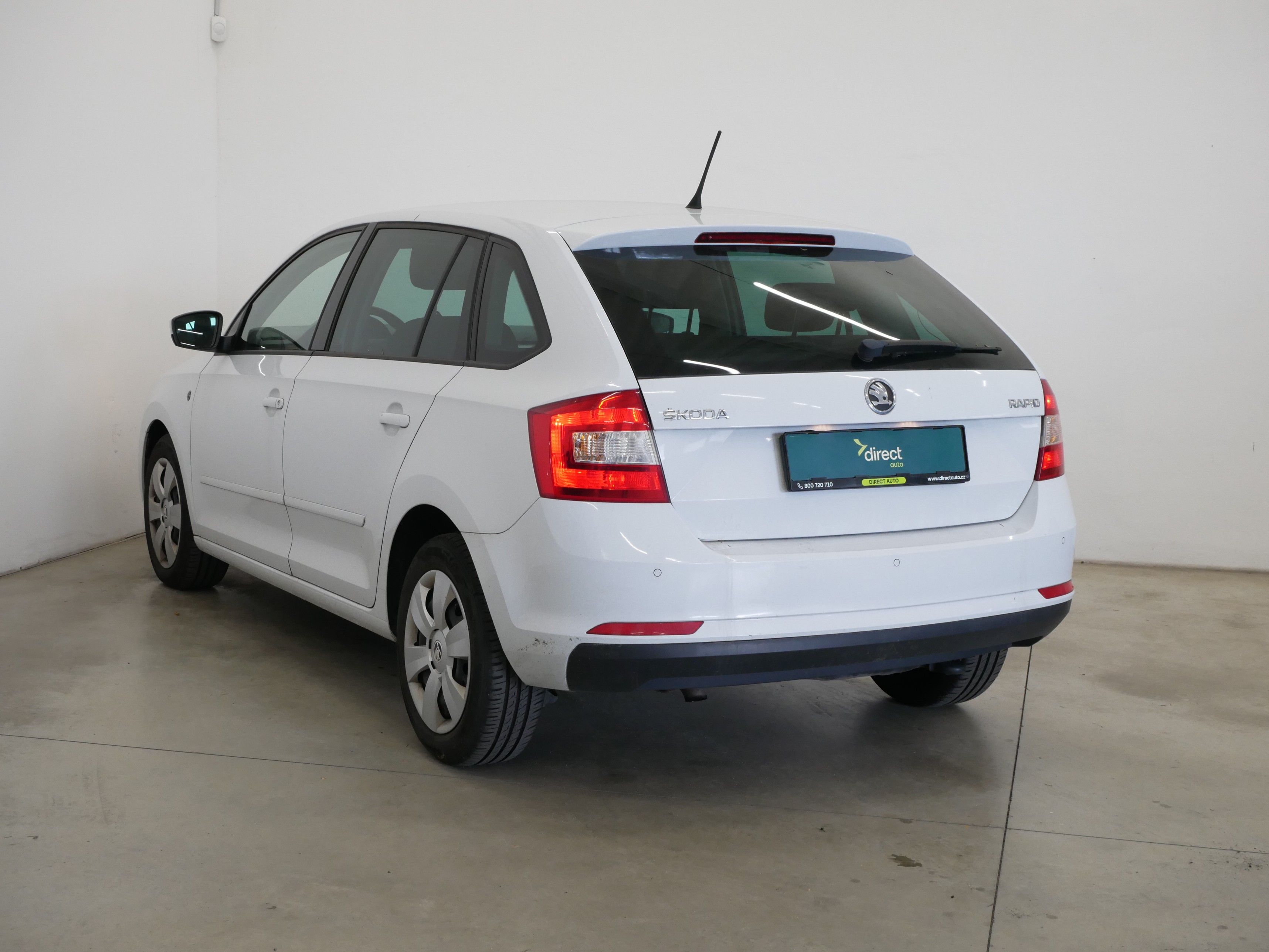 Škoda Rapid, 1.4 TSI 90 kW Elegance - fotka 3