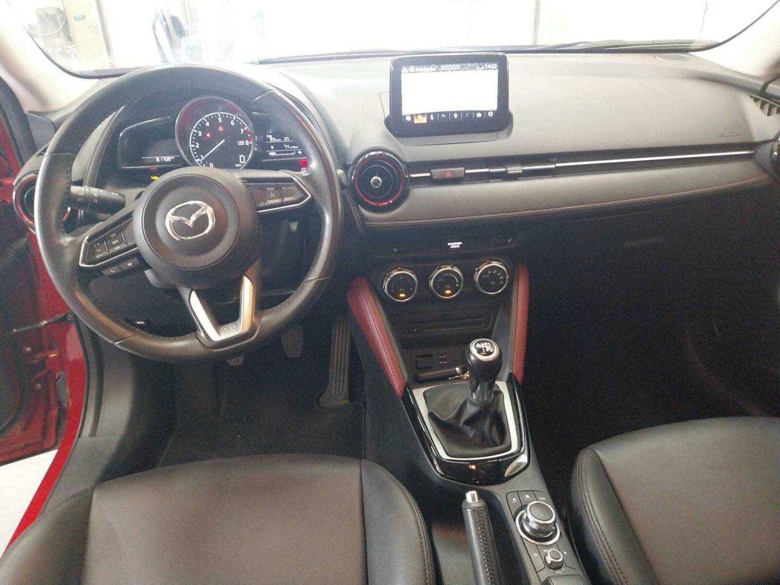Mazda CX-3, 2.0 Skyactiv-G, Revolution TOP - fotka 3