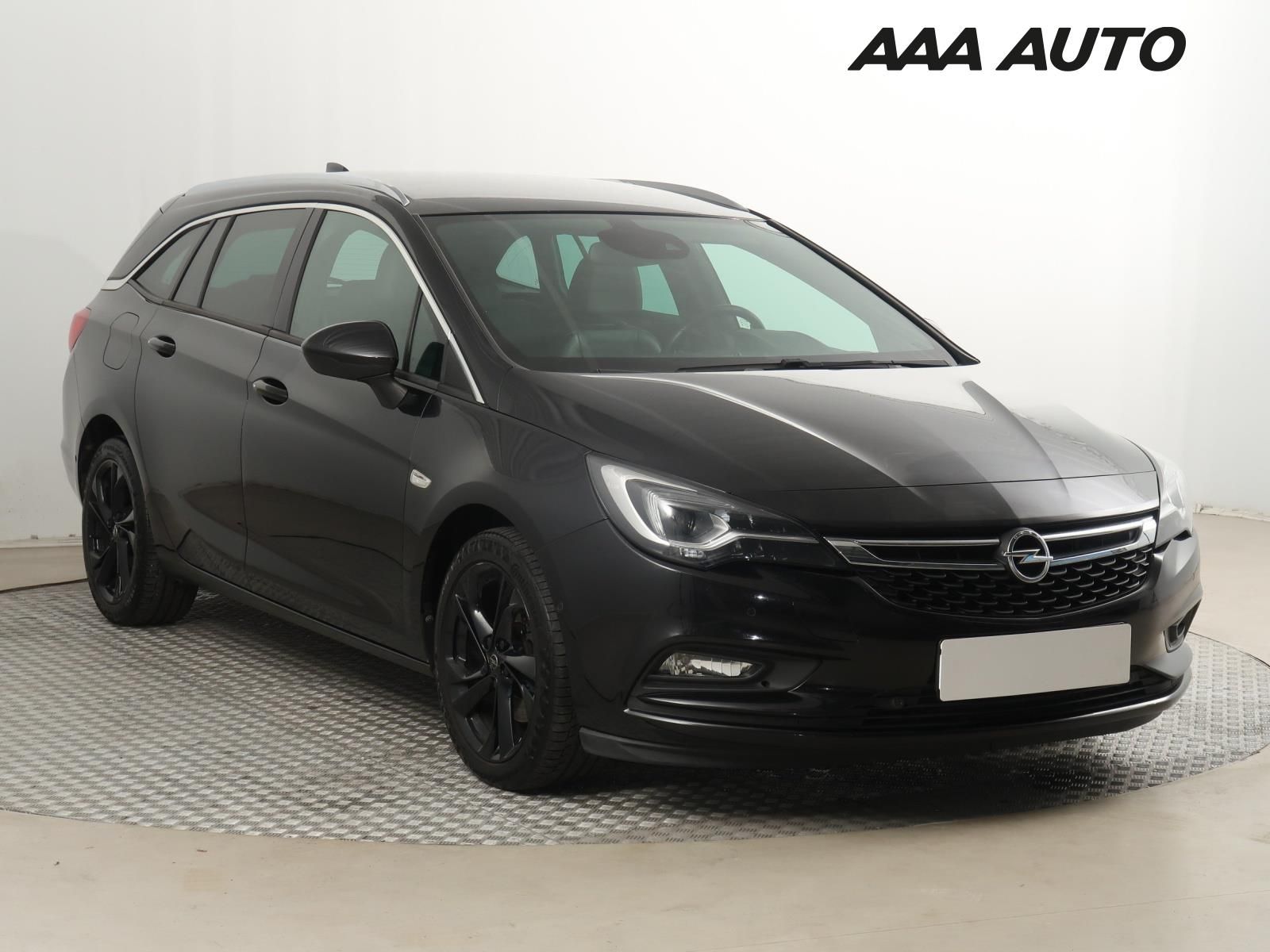 Opel Astra, 1.6 CDTI, Navi, Kožené sedačky