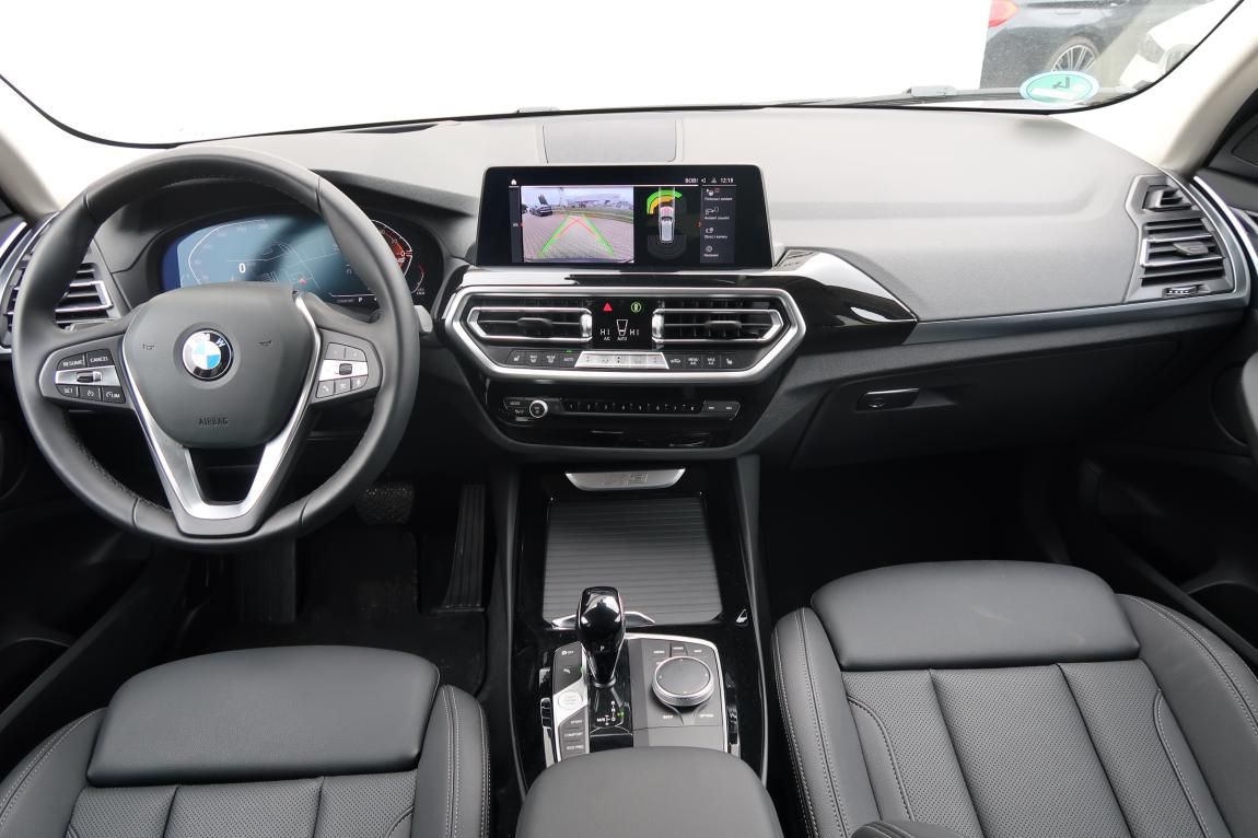 BMW X3, xDrive20d - fotka 4