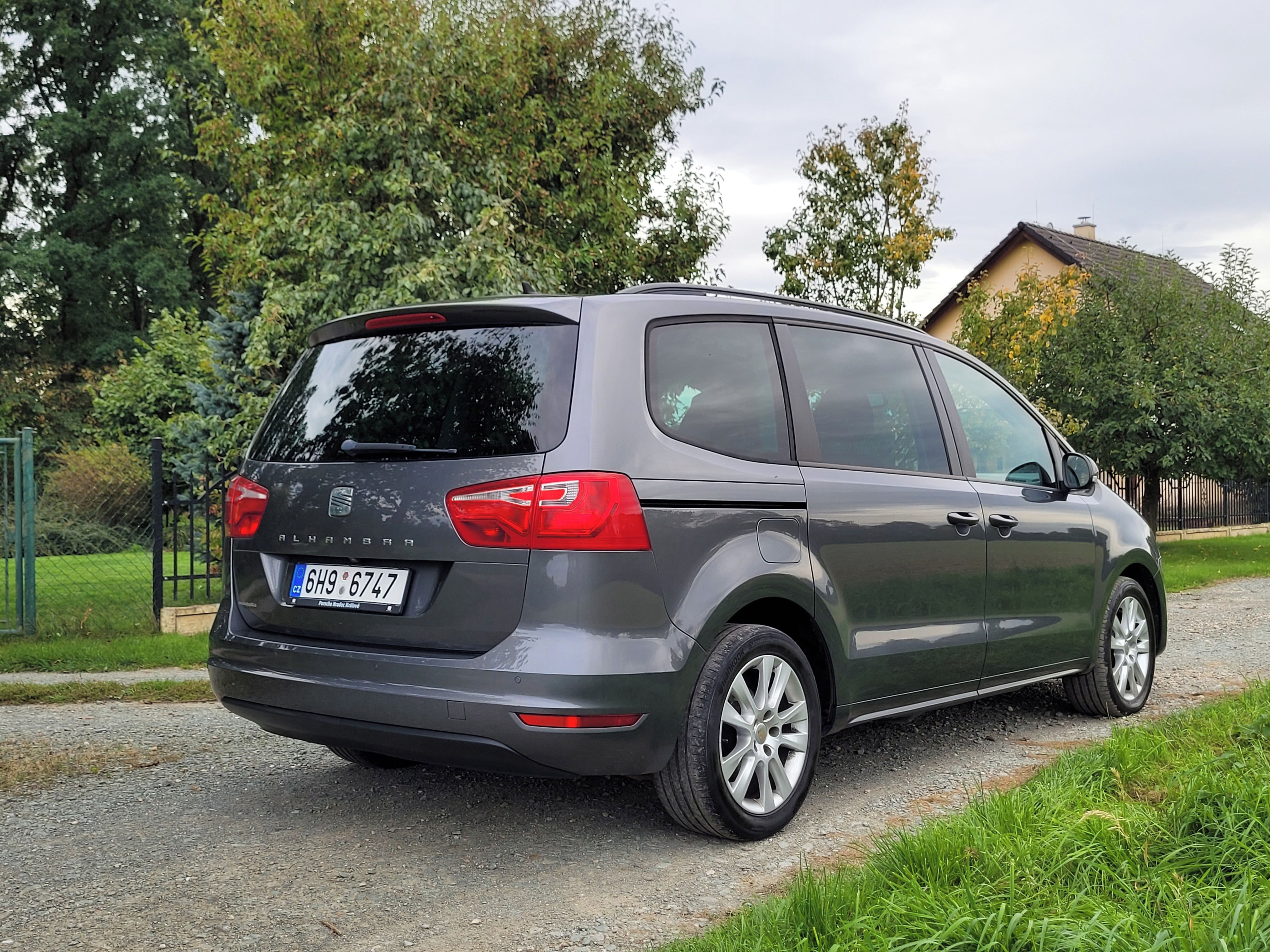 Seat Alhambra, SEAT ALHAMBRA 2.0 TDI 125 kW/7 - fotka 6