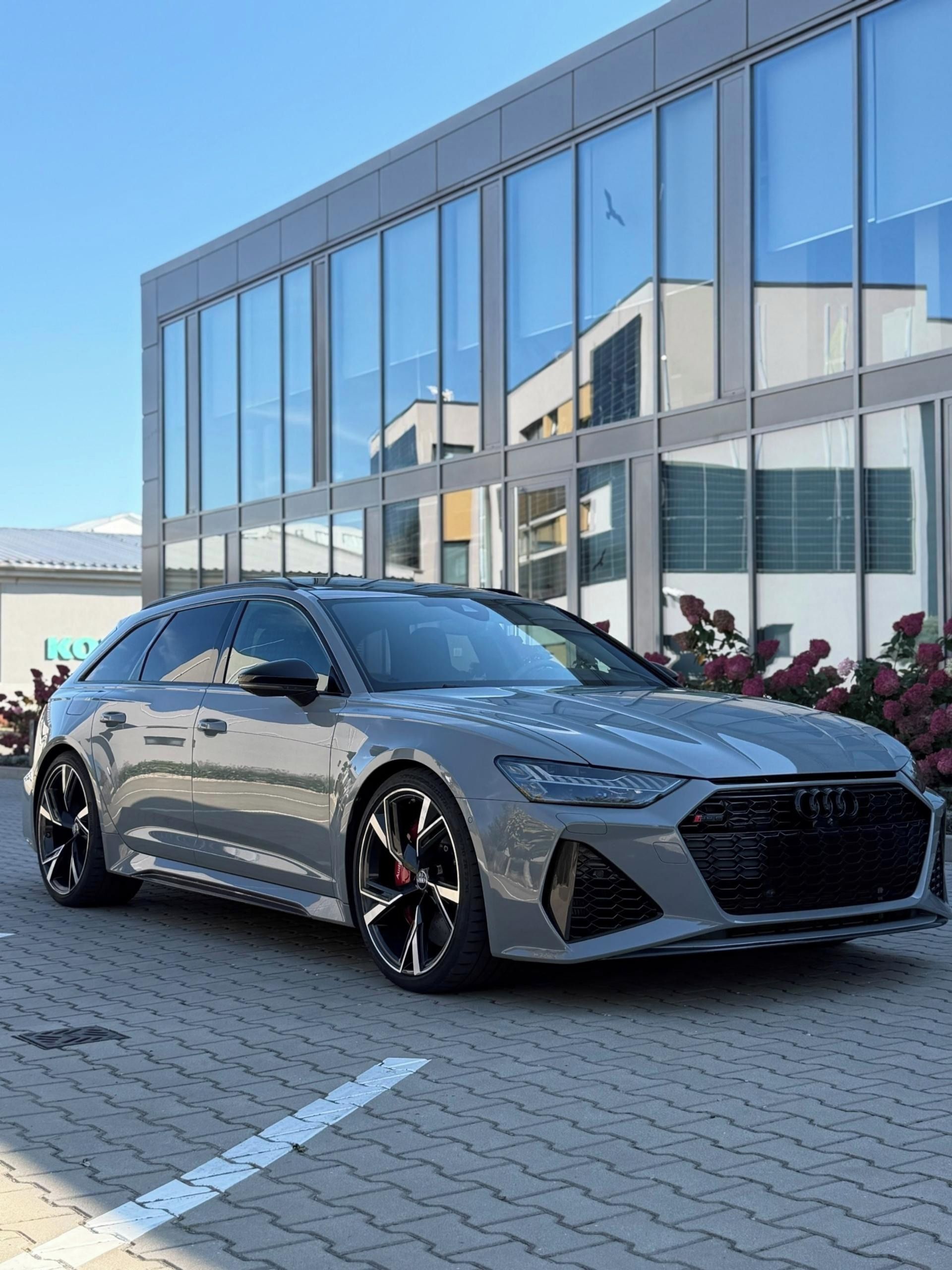 Audi RS6, Avant 441kW Performance CCB
