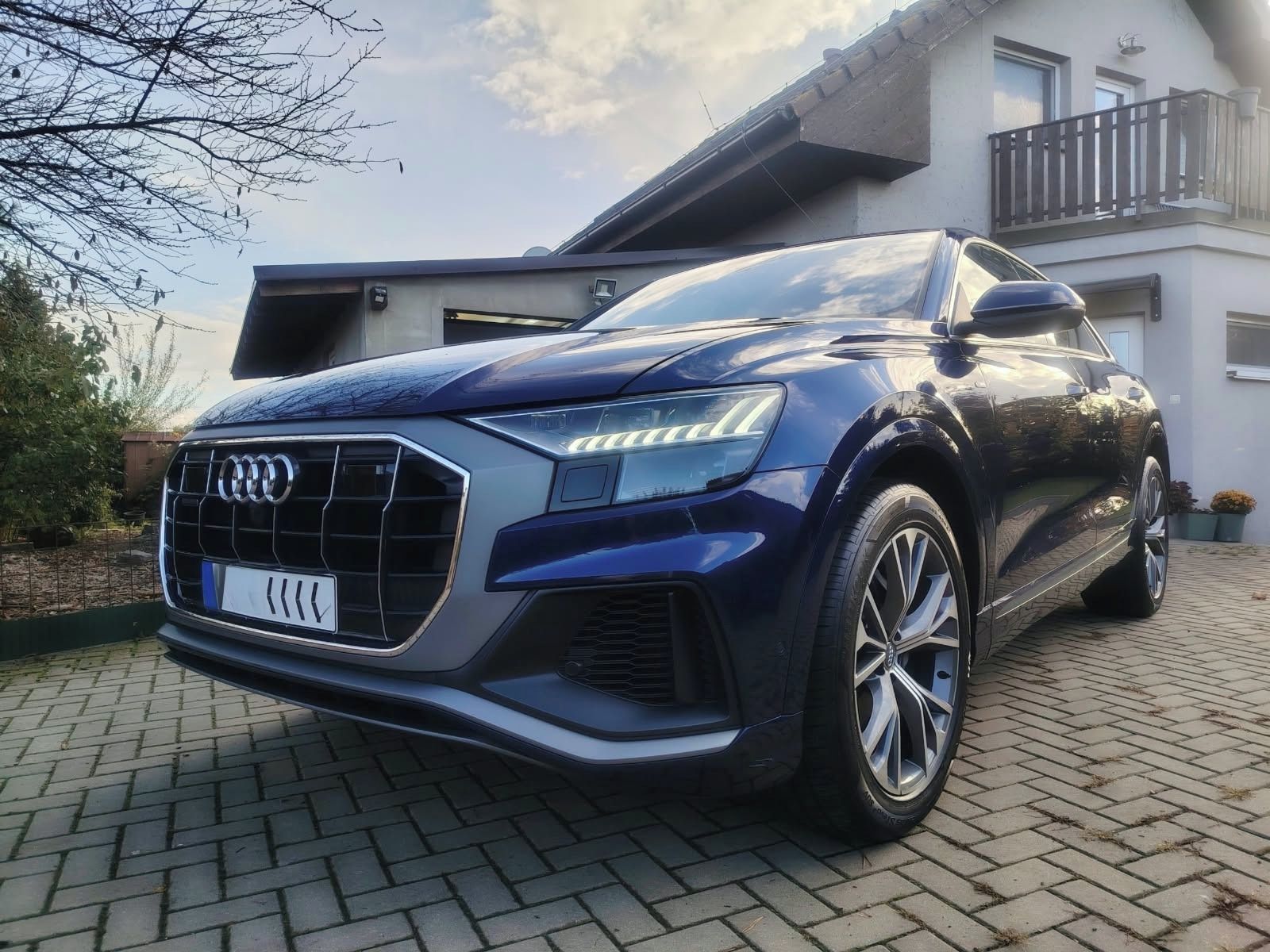 Audi Q8 - fotka 2