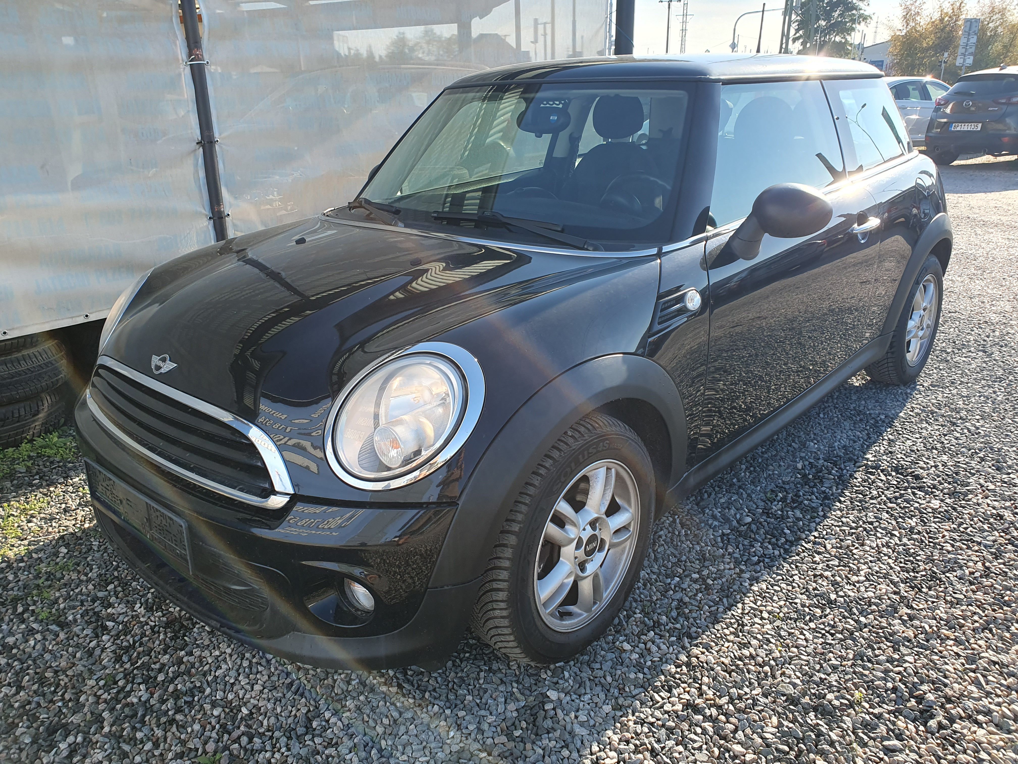 Mini Cooper, 1.6 D 66 KW - fotka 5