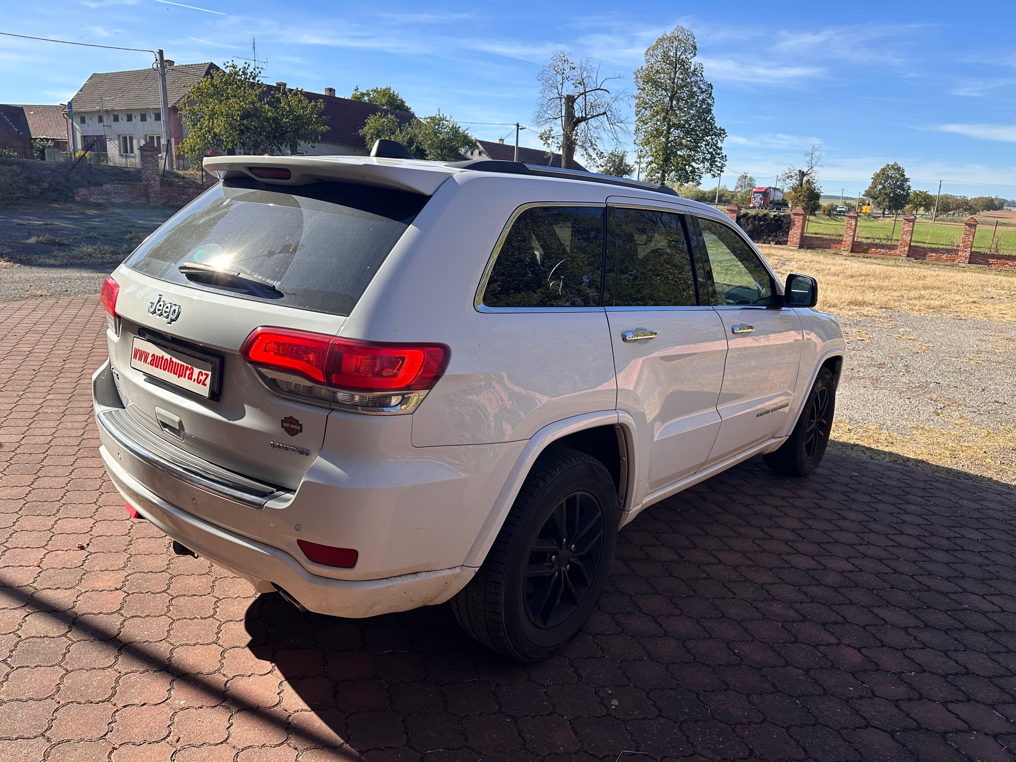 Jeep Grand Cherokee, 3,6 V6 4x4 LPG - fotka 5