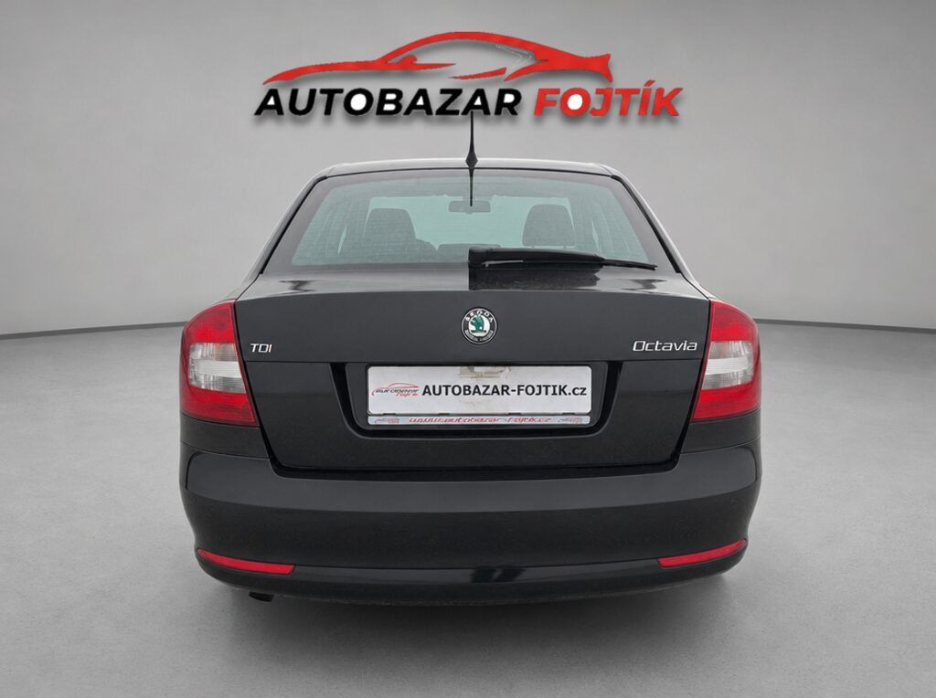 Škoda Octavia, 1.6 TDi 77Kw Elegance - fotka 6