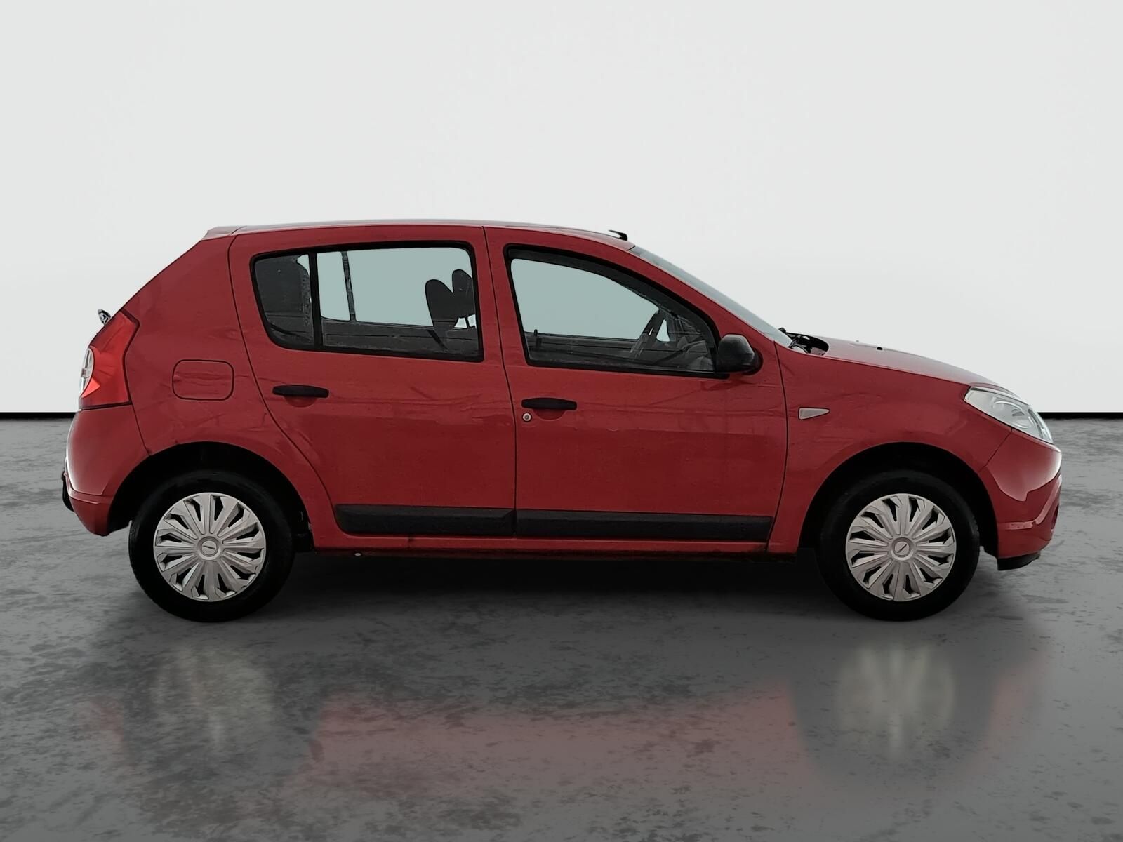 Dacia Sandero, 1.2 16V, Tažné, Klima - fotka 6