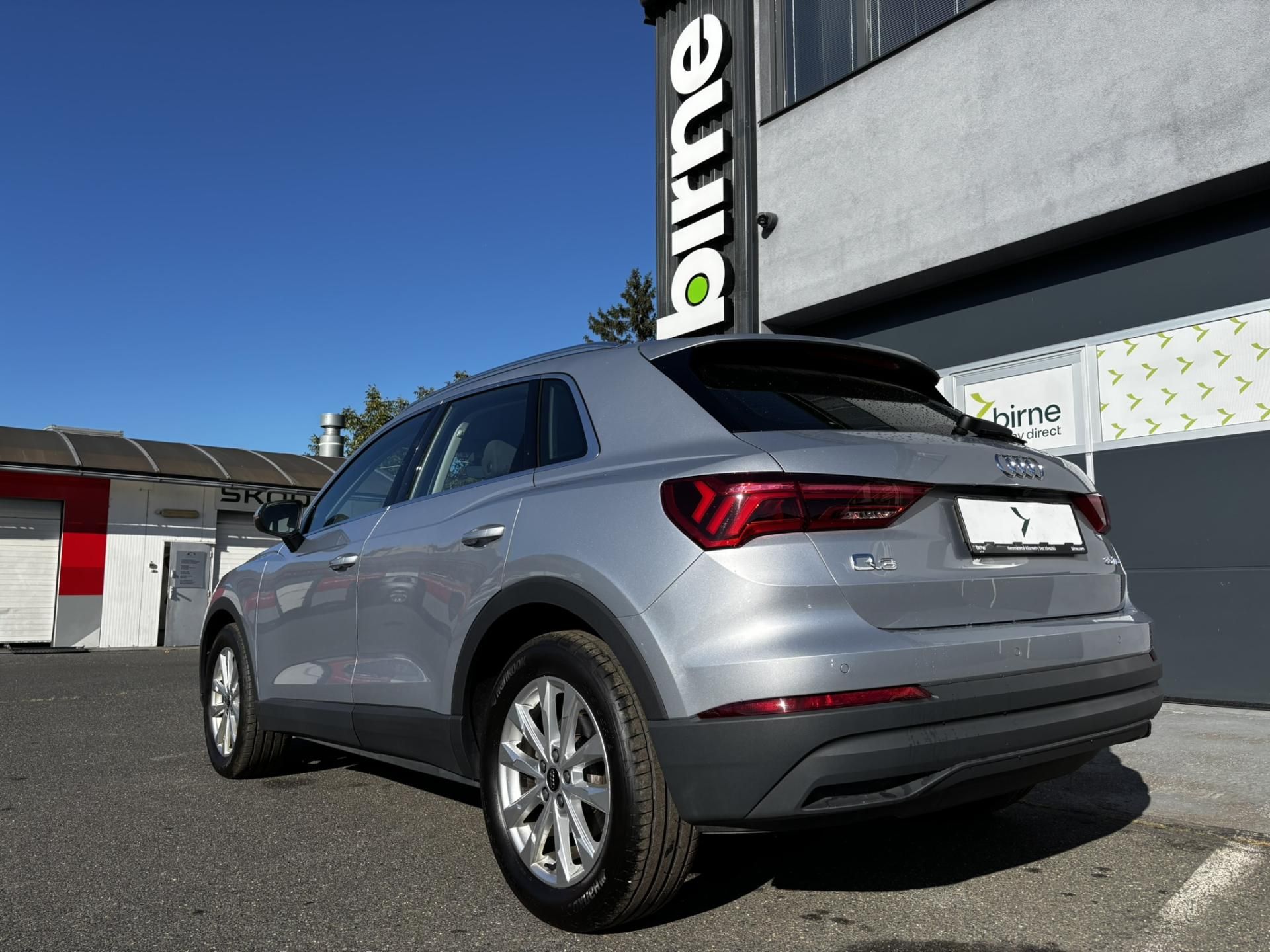 Audi Q3, 1.5 TFSI 35 - fotka 5