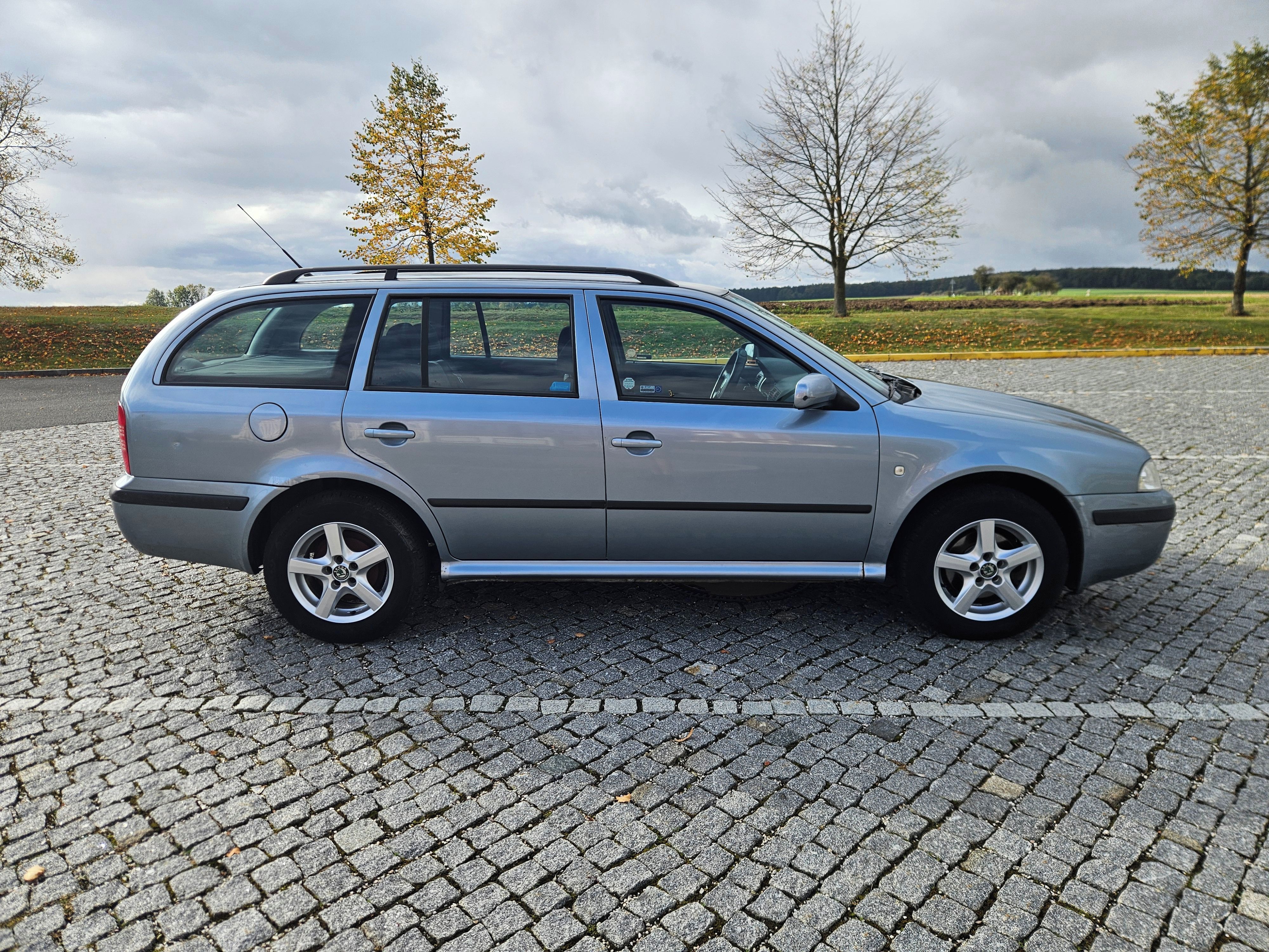 Škoda Octavia, 1.6MPI, TAŽNÉ ZAŘÍZENÍ - fotka 6