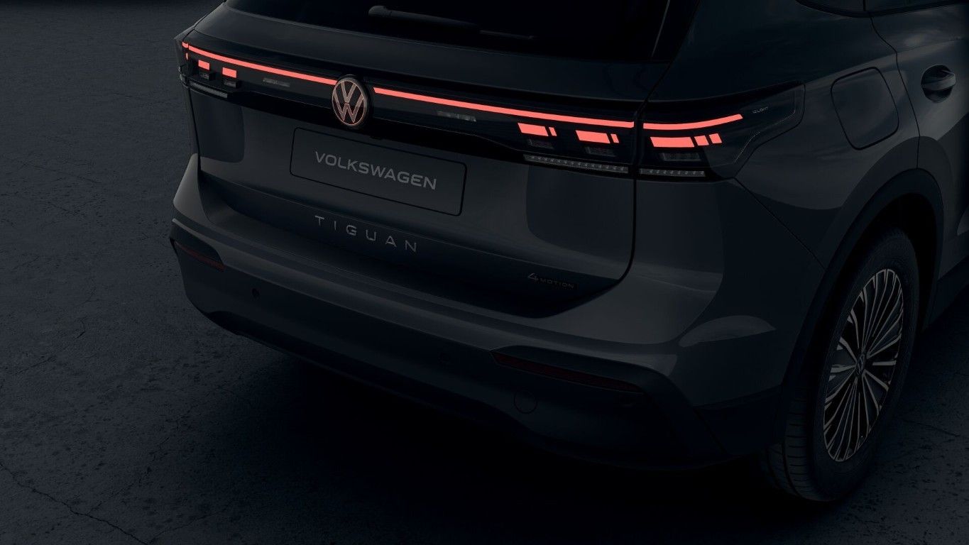 Volkswagen Tiguan, People 2.0 TSI 150 kW 4Motion - fotka 6