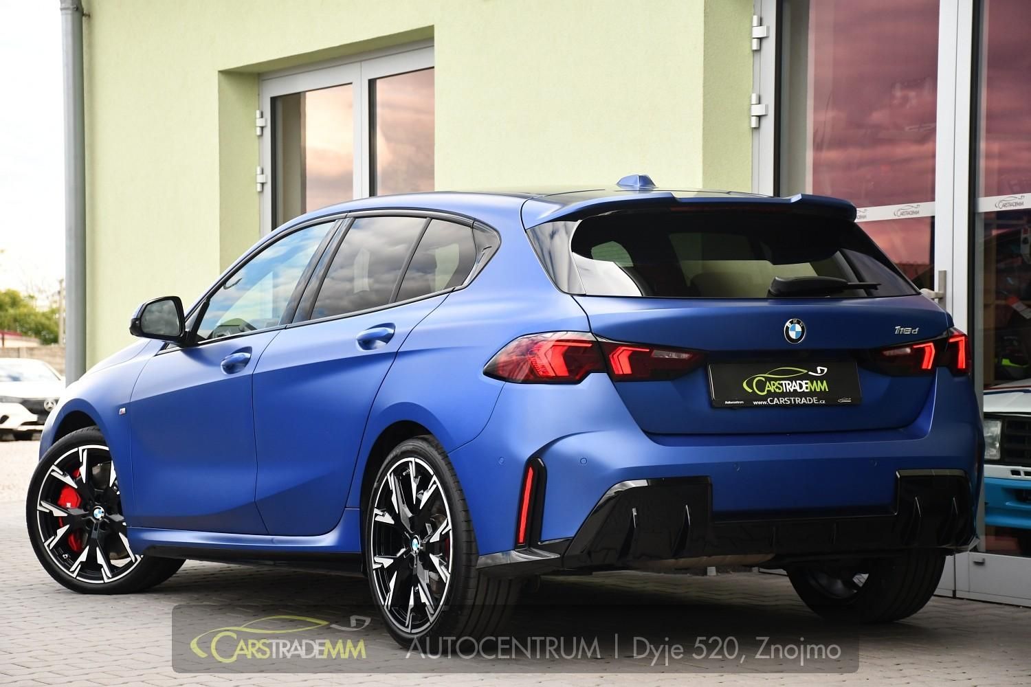 BMW Řada 1, 118d M-SPORT 1M ČR - fotka 3