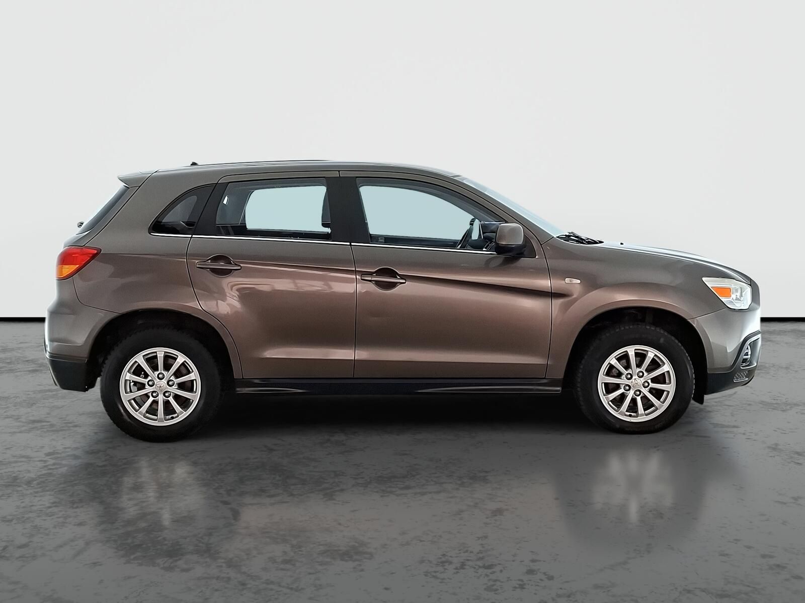 Mitsubishi ASX, 1.8 DI-D MIVEC, 4X4, Tempomat - fotka 6