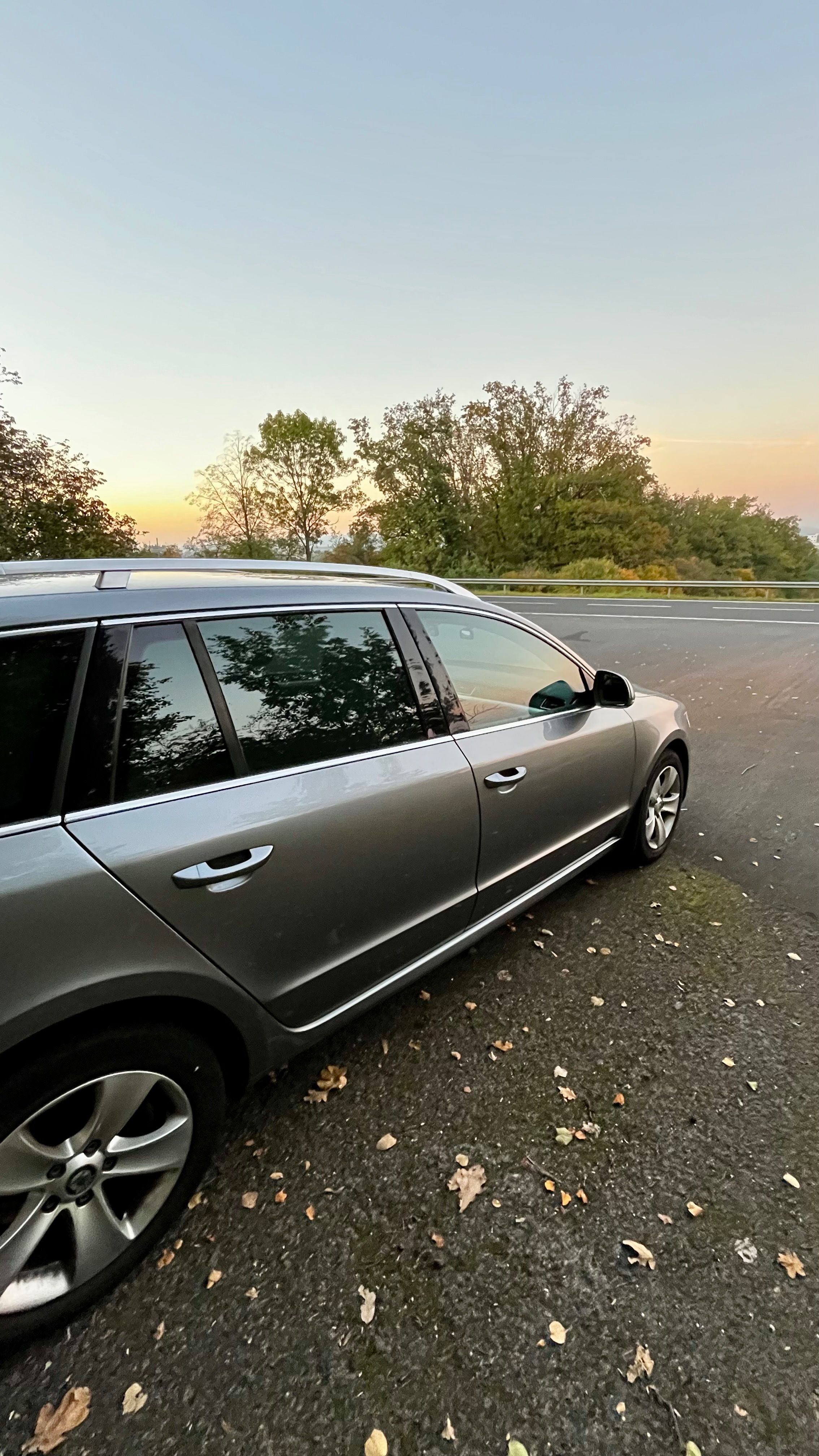 Škoda Superb, 2.0 TDI - po servisu - fotka 5