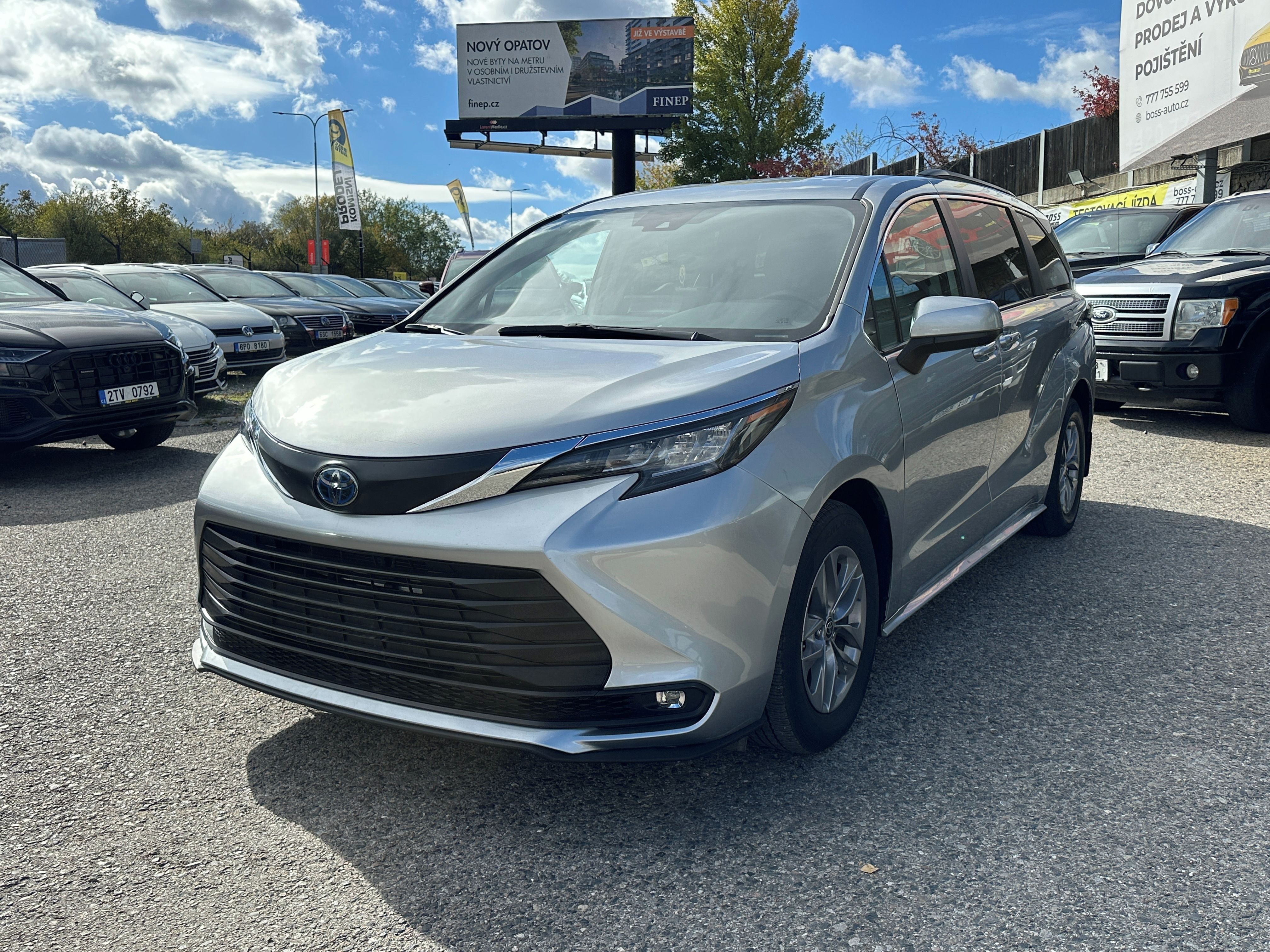 Toyota Sienna, Toyota Sienna 2022 - fotka 3