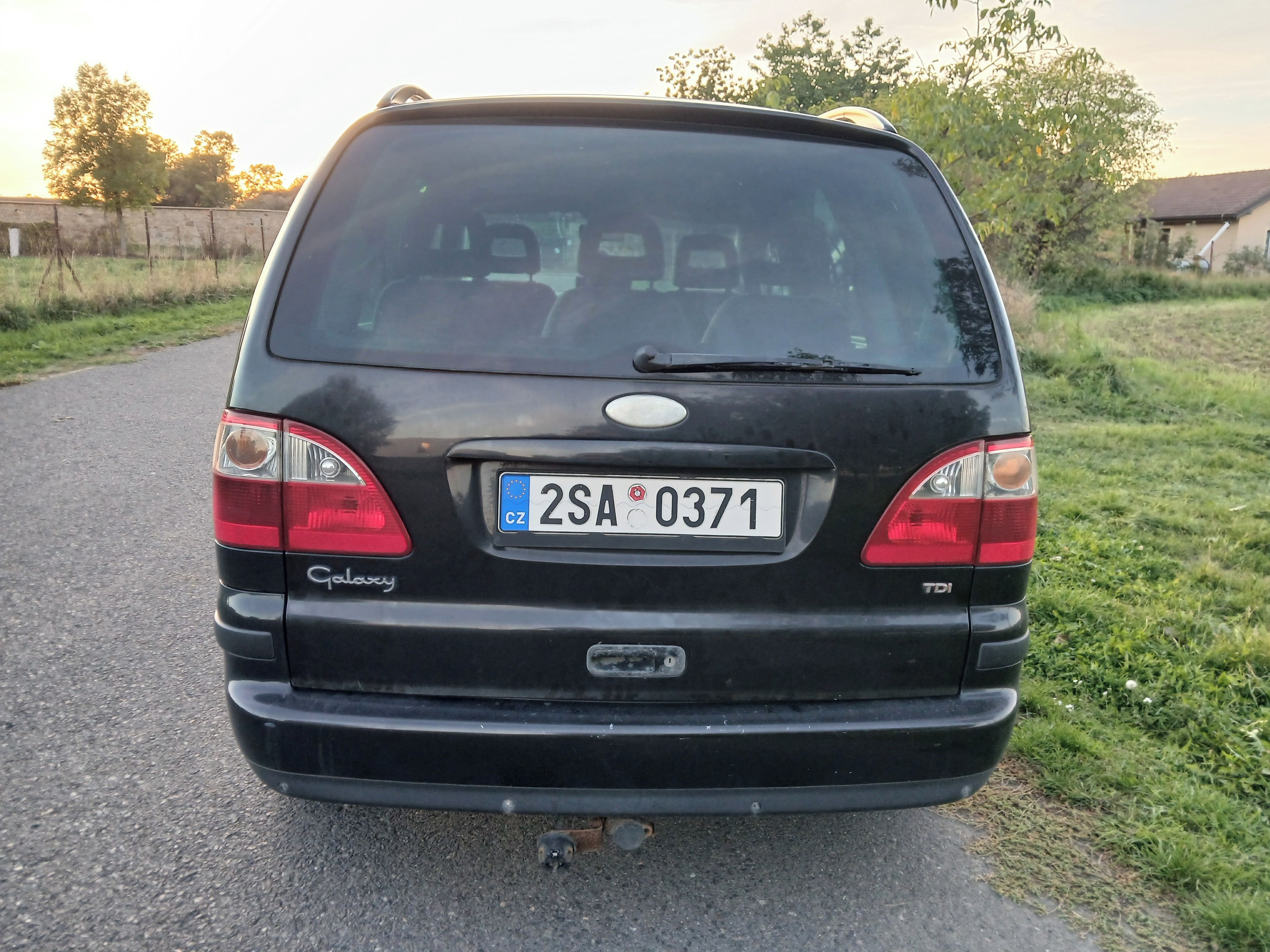 Ford Galaxy, 1.9 85kw - fotka 4