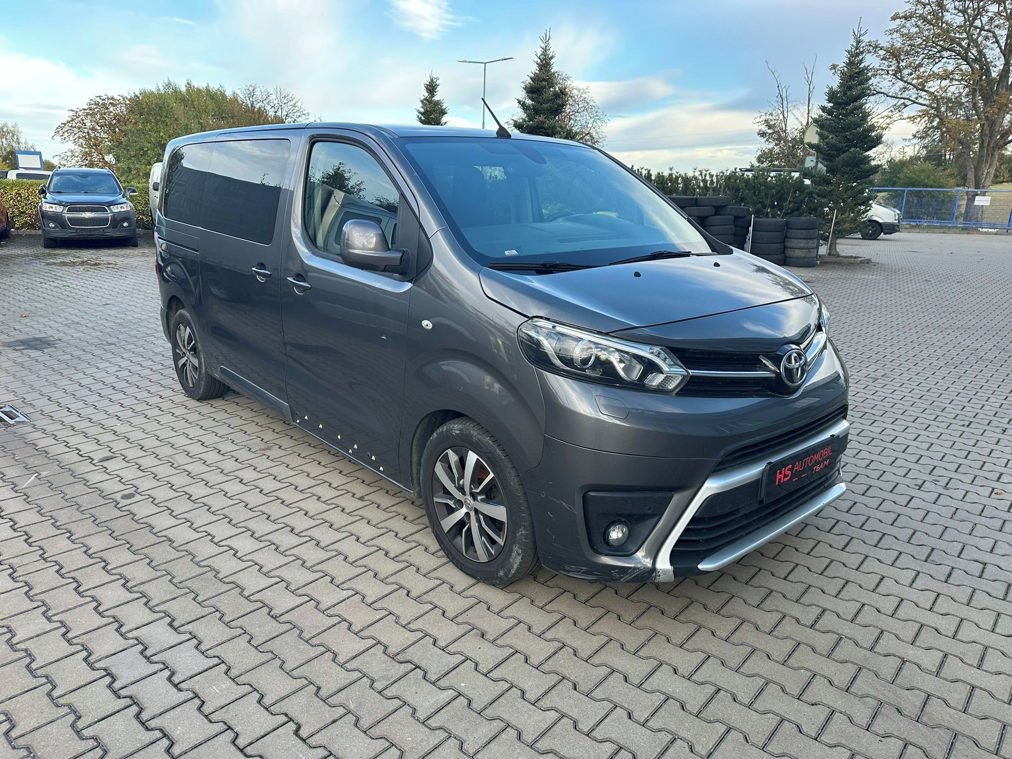 Toyota Proace Verso, 2,0 D 110kW 8 míst - fotka 2