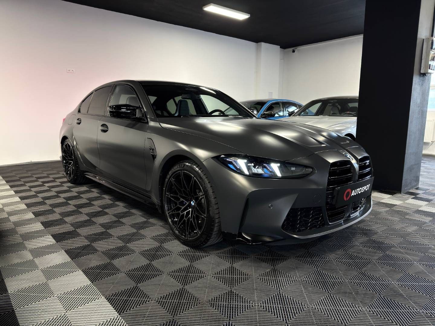 BMW M3, Competition M xDrive Carbon se