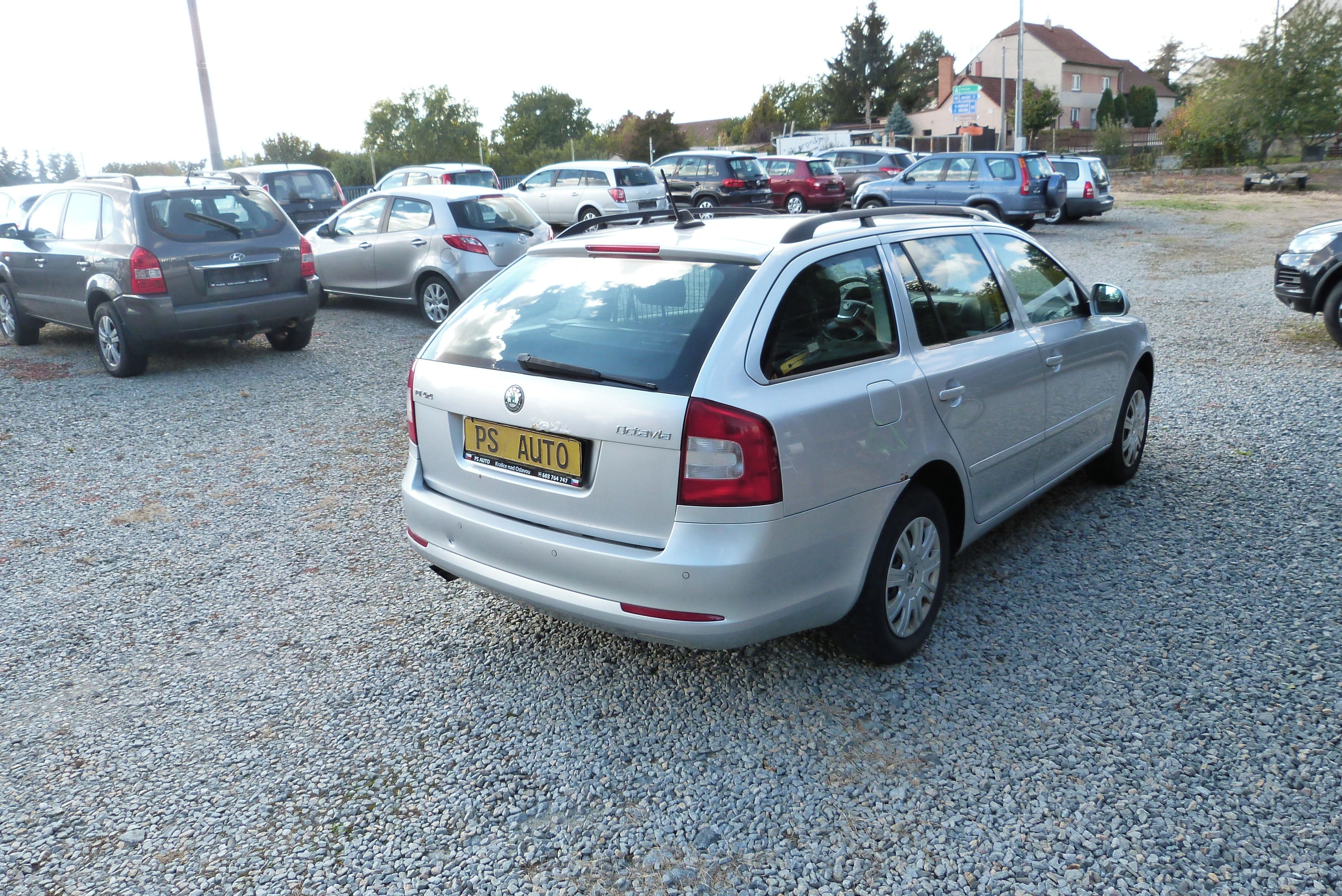 Škoda Octavia, 1.6 TDi 77kw 4x4 - fotka 5