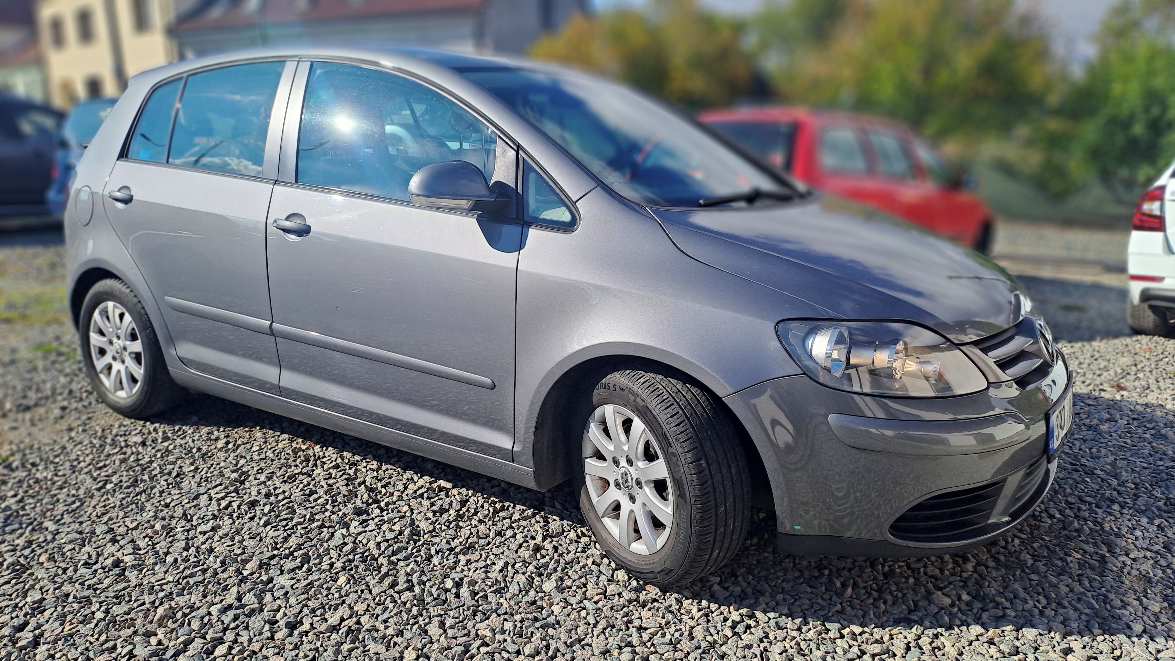 Volkswagen Golf Plus, 1,9TDI S.KNIHA, 2.MAJ - fotka 3