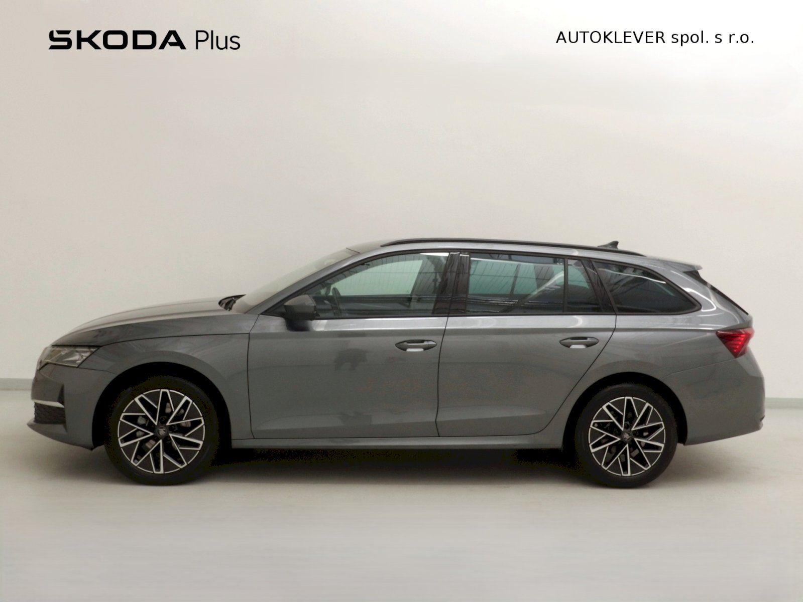 Škoda Octavia, Selection DSG 2.0TDI 110kW - fotka 3