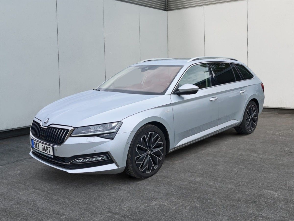 Škoda Superb, 2,0 TDI 147 4x4 L&K DSG - fotka 2