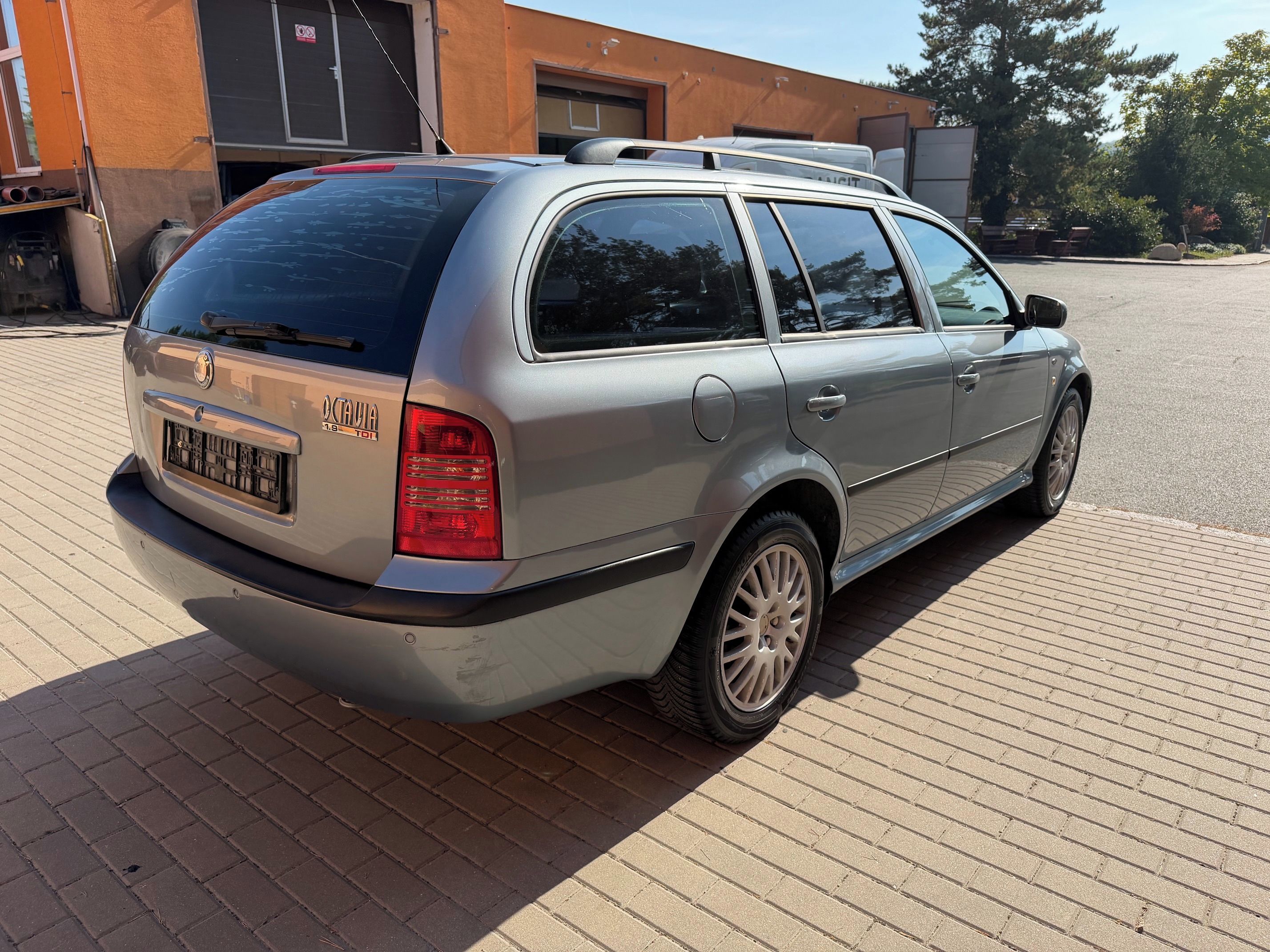 Škoda Octavia, 1.9 TDi 96 kW, BEZ KOROZE, - fotka 6