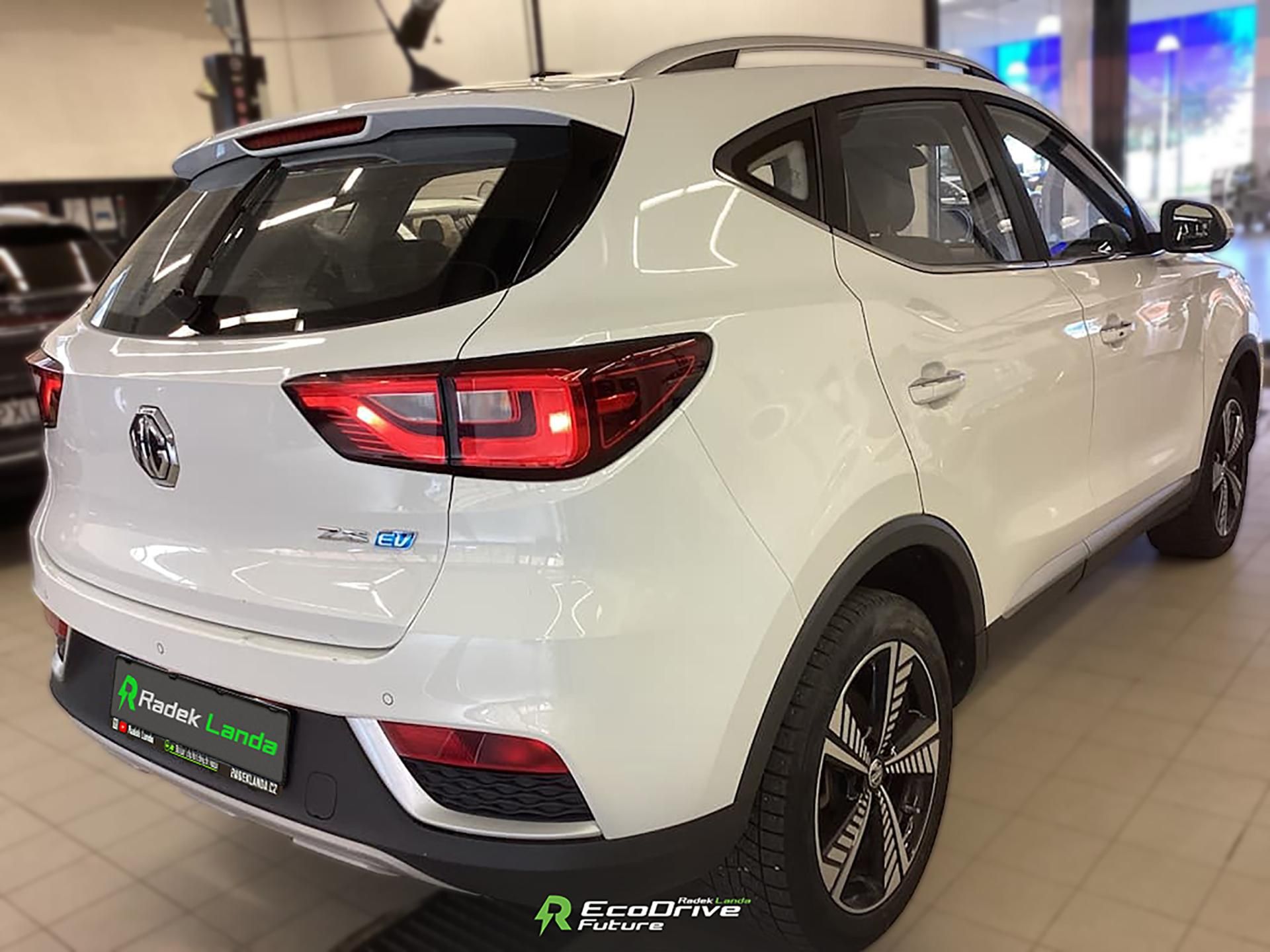 MG ZS, 44,5 kWh, FWD (143 koní) - fotka 5