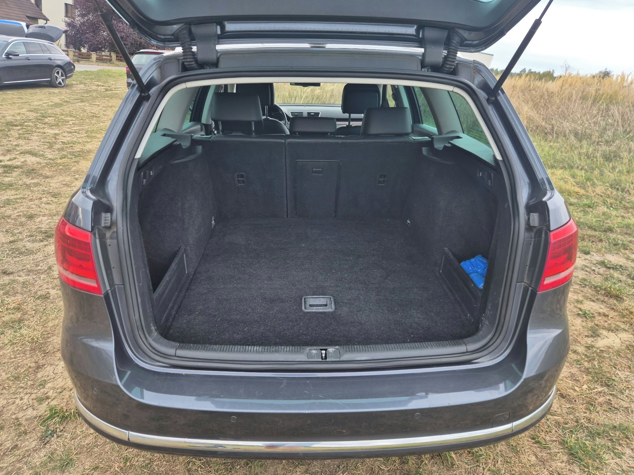 Volkswagen Passat Variant, Volkswagen Passat 2.0 D Kombi - fotka 6