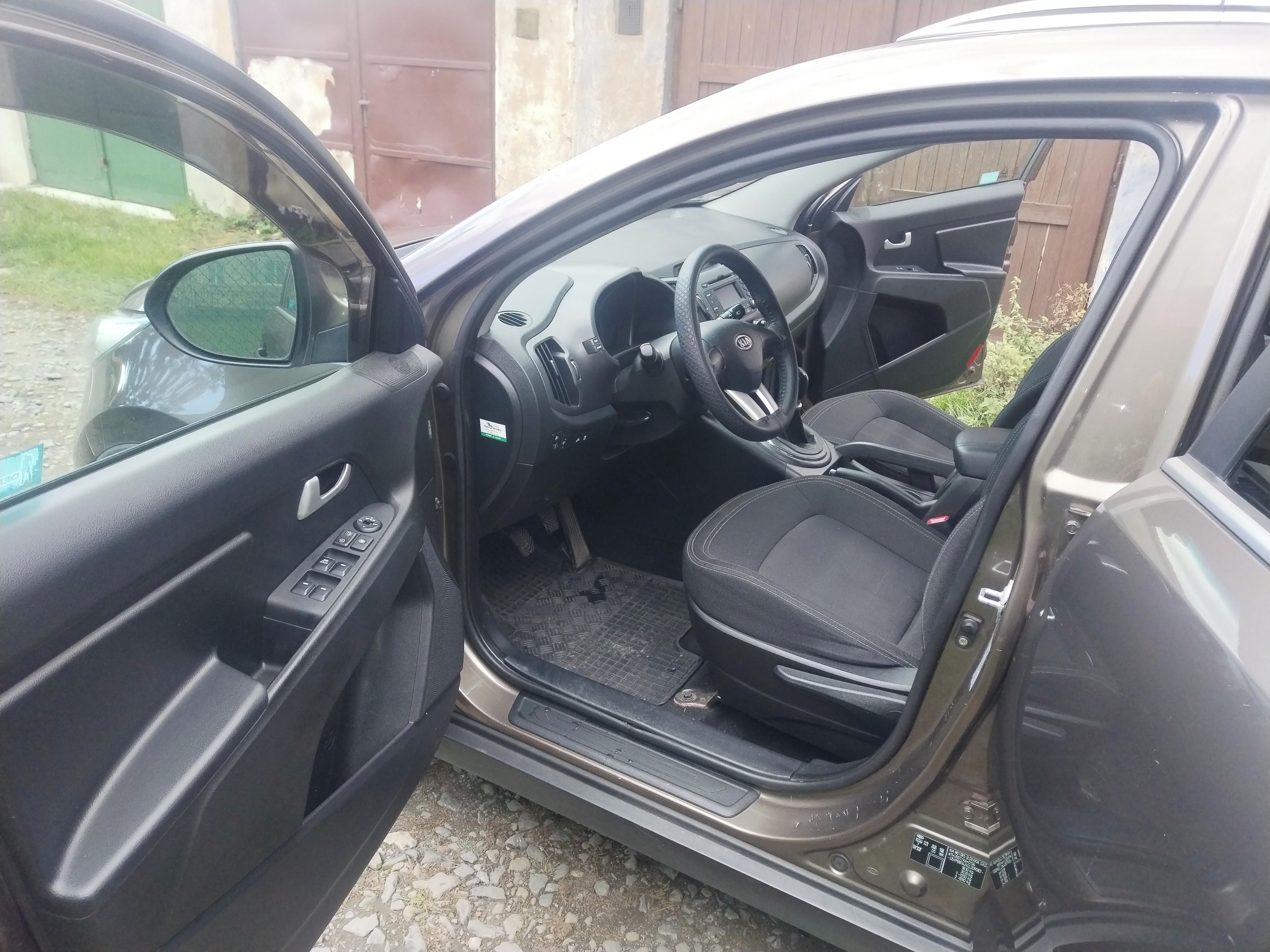 Kia Sportage, 1.6i 124000km,ČR,SERVISKA - fotka 6