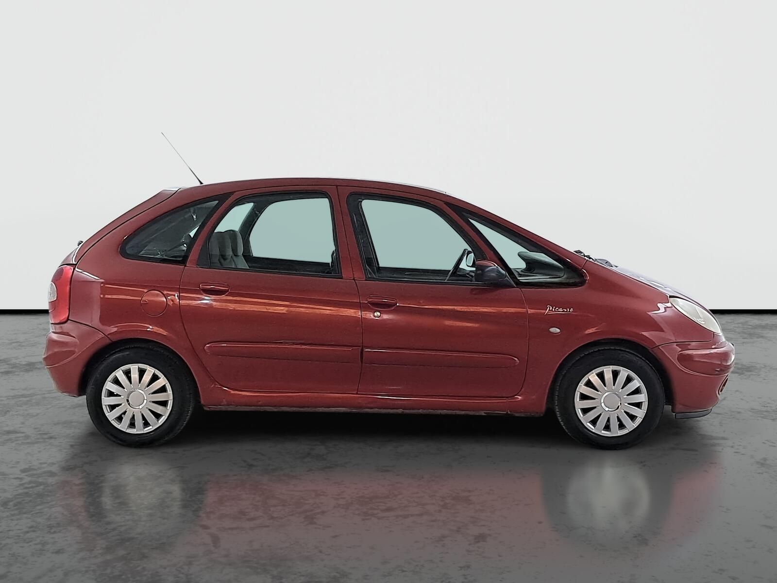 Citroën Xsara Picasso, 1.8 16V, po STK, Tažné, Klima - fotka 6