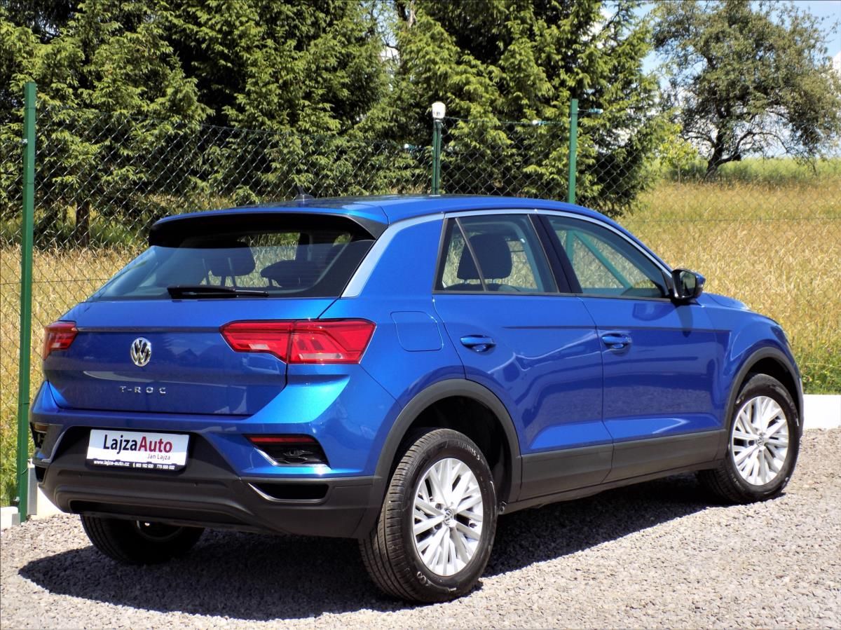 Volkswagen T-Roc, 1,6 TDi 85 kW,  servisní kniha - fotka 4