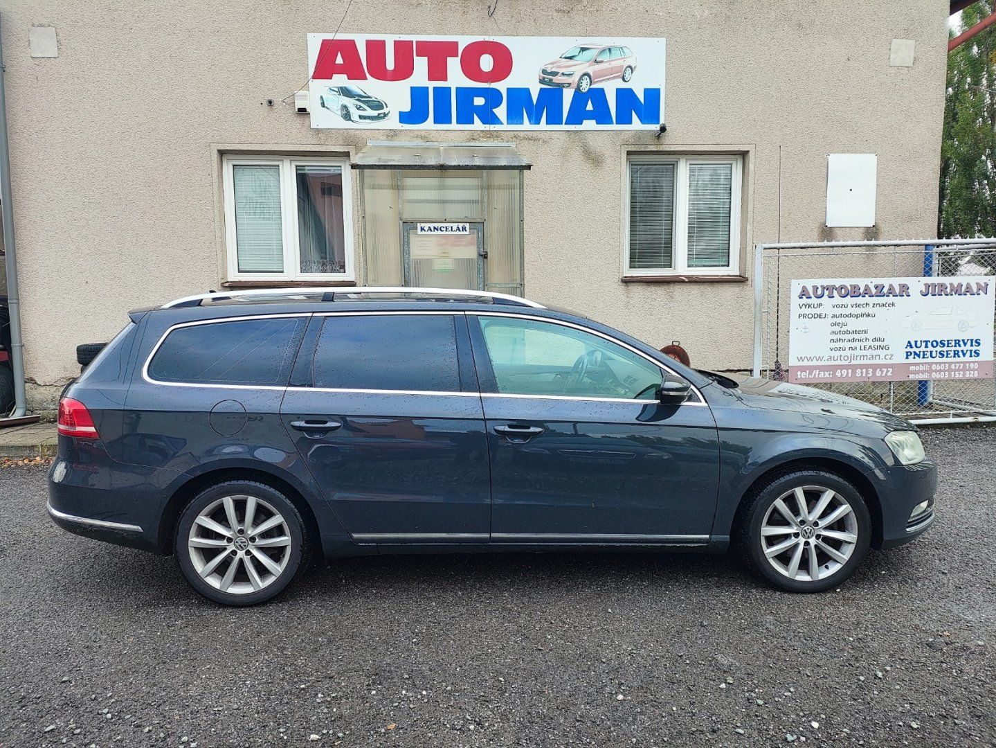 Volkswagen Passat, 2,0 TDi Highline - fotka 5