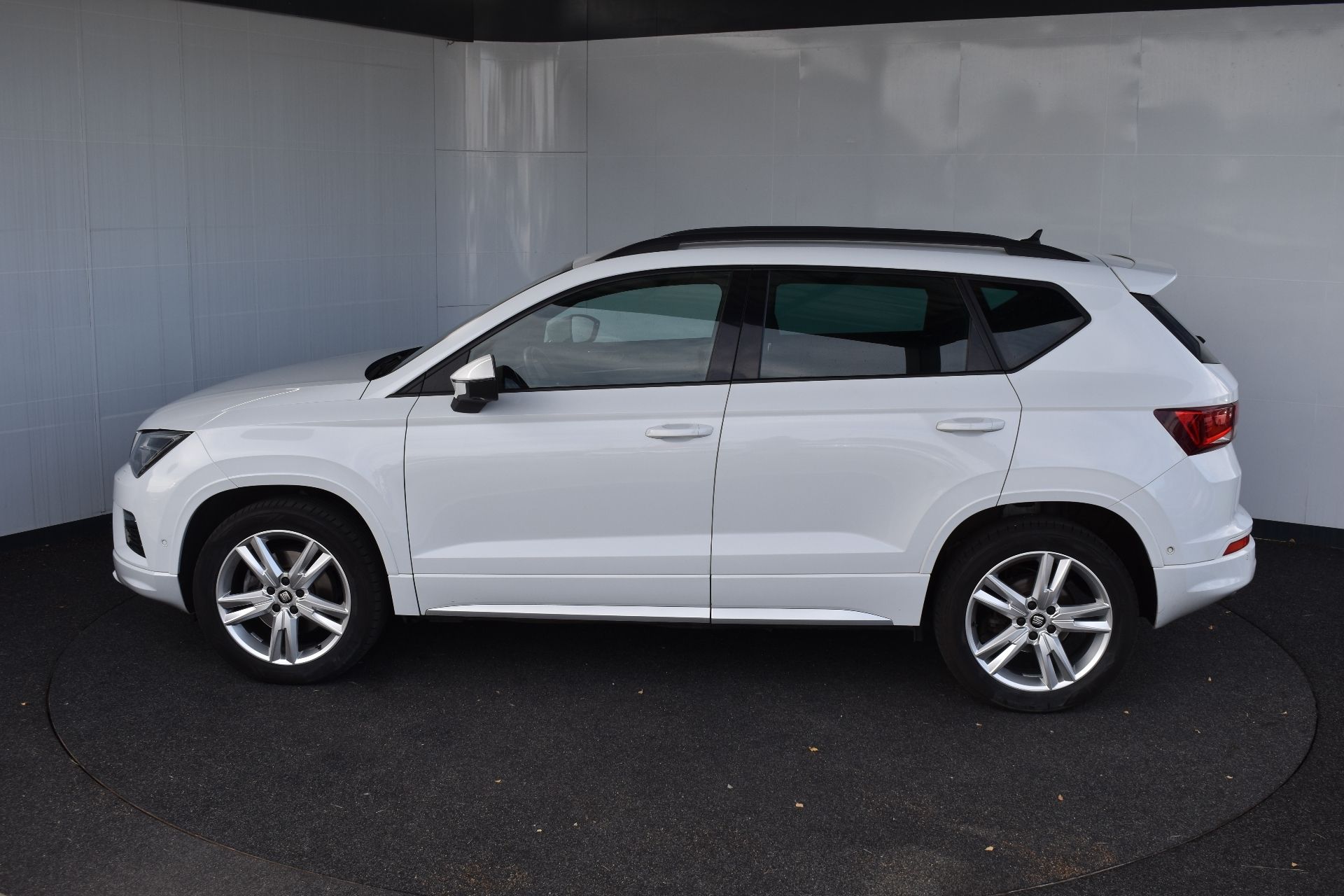 Seat Ateca, FR 2.0TSI 140kW DSG 4x4 - fotka 3