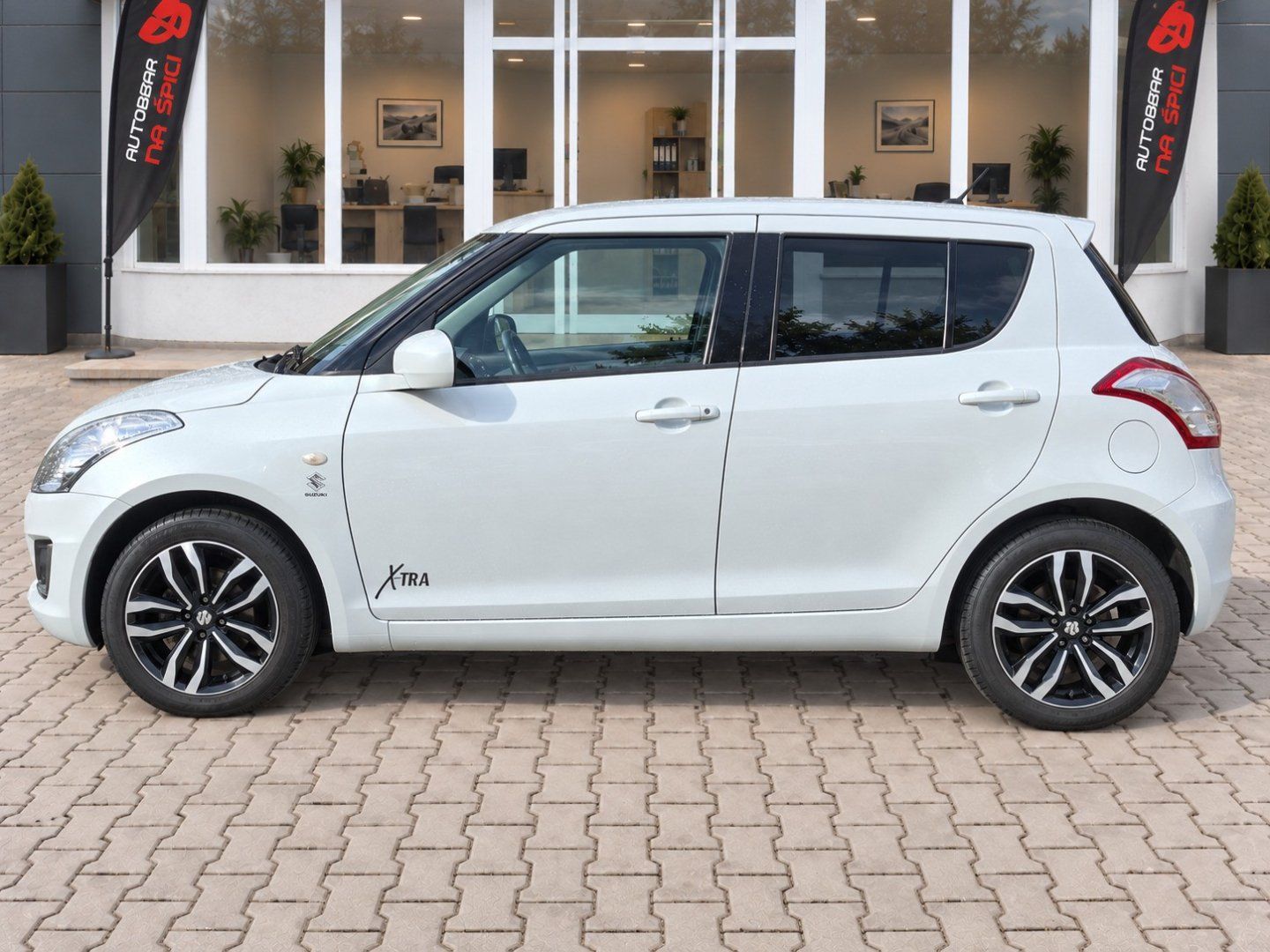 Suzuki Swift, 1.2i 69kW X-TRA - fotka 5
