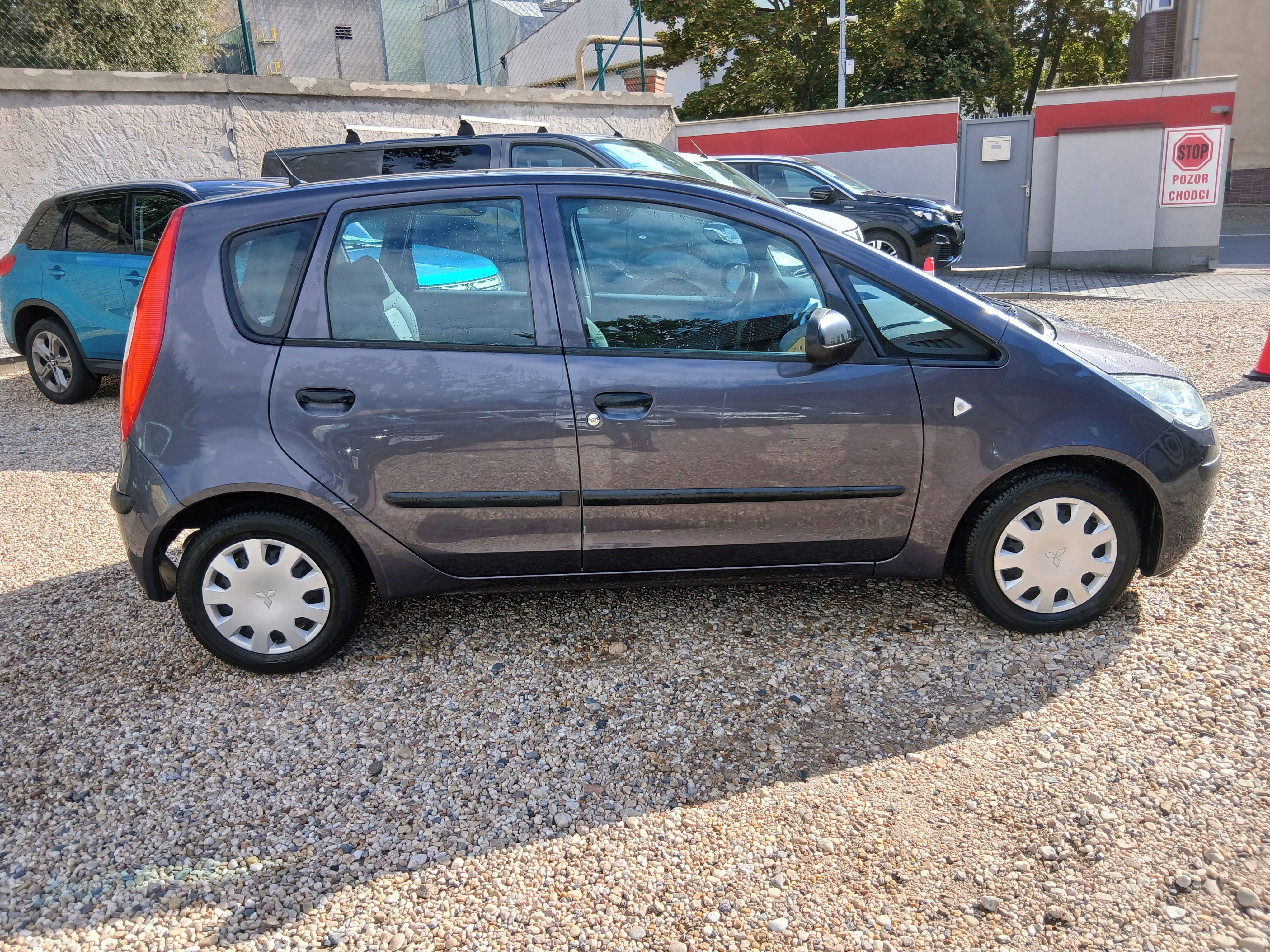 Mitsubishi Colt, 1.4i 70KW Klima - fotka 4
