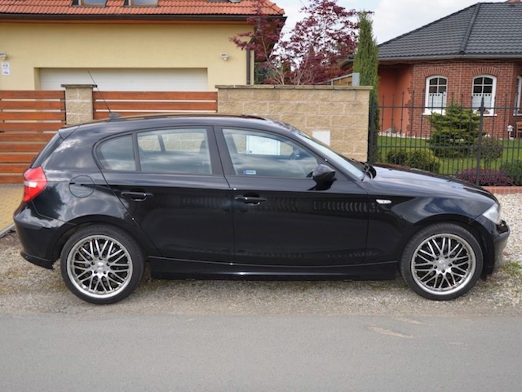BMW Řada 1, Bezkonkurenční nájezd a SK - fotka 4