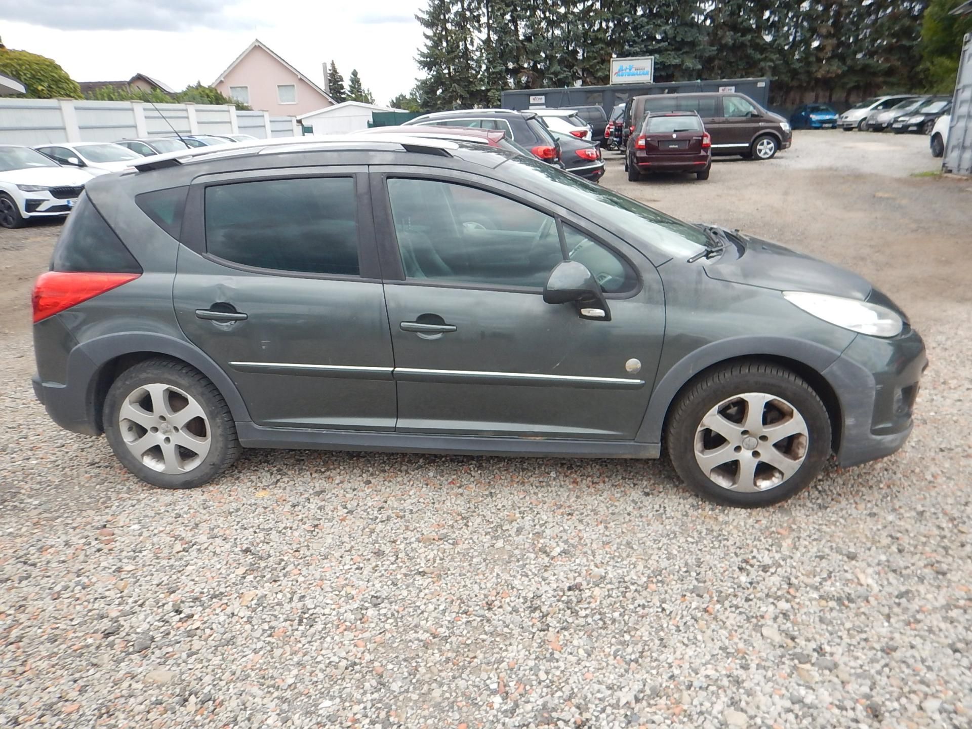 Peugeot 207, 1.6 HDi, DIGIKLIMA - fotka 5